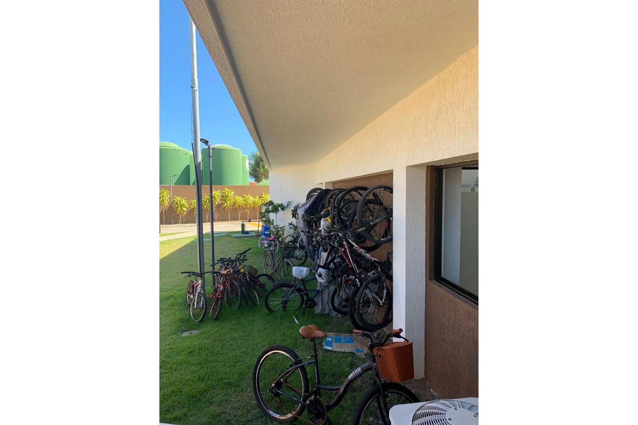 Flat Super Luxo Térreo Frente Piscinas