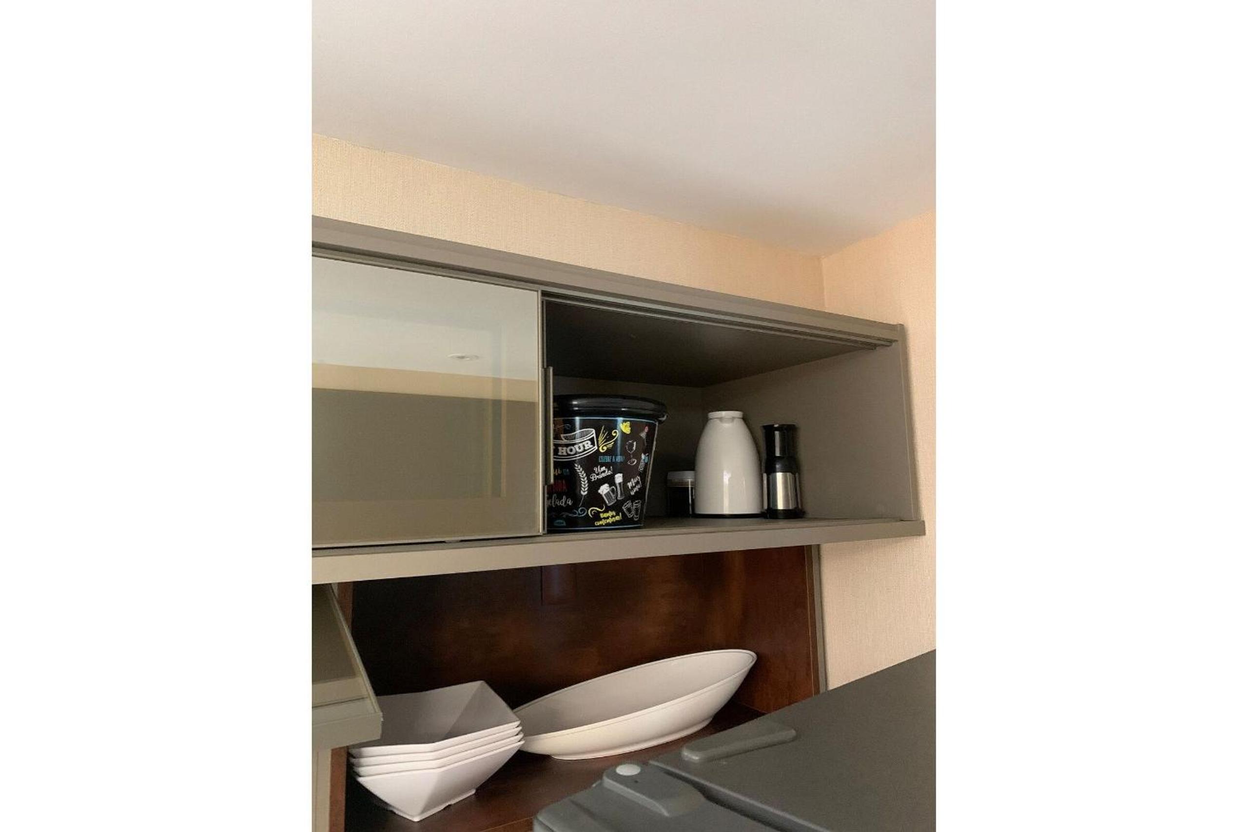 Flat Super Luxo Térreo Frente Piscinas
