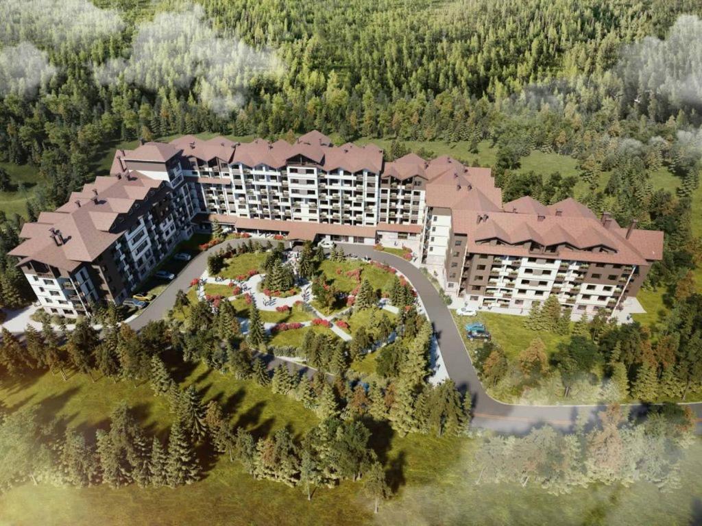 Pine Tree Apartment / Borovets Gardens view 3