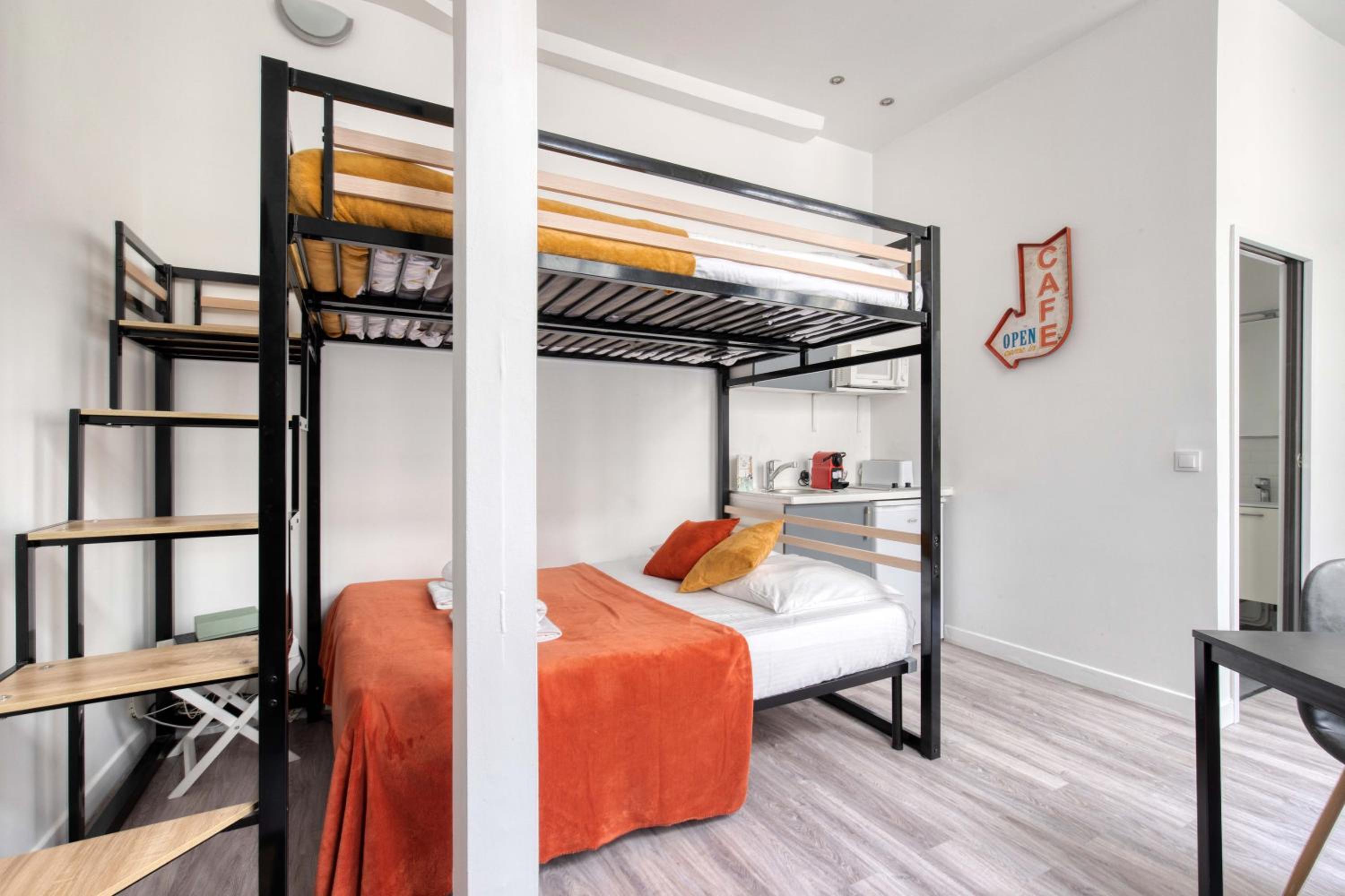 New & Design Studios in the Heart of Le Marais