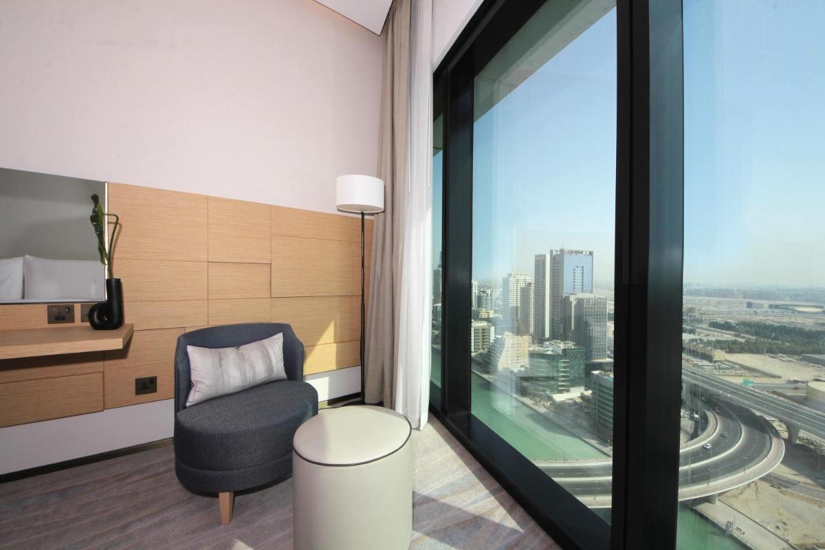 Address Beach Residence