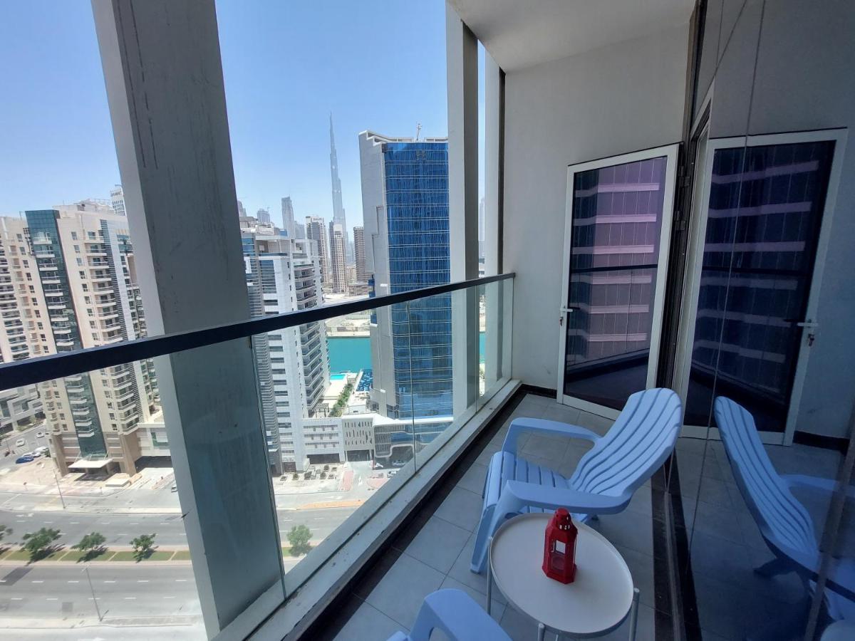 Bayz Burj khalifa view