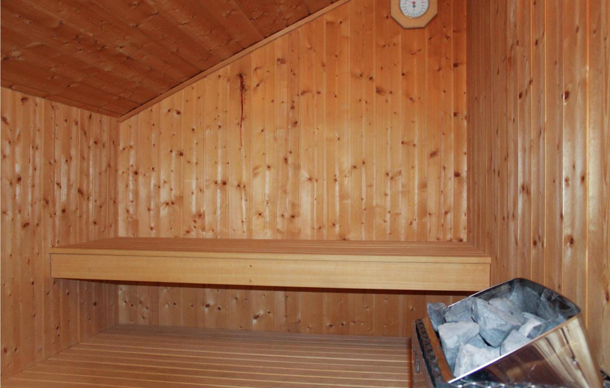 Cozy Home In Otterndorf With Sauna