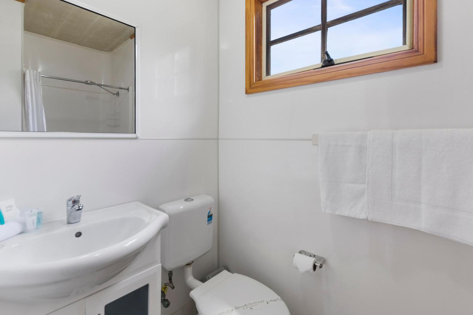 Wairo Beach Holiday Park