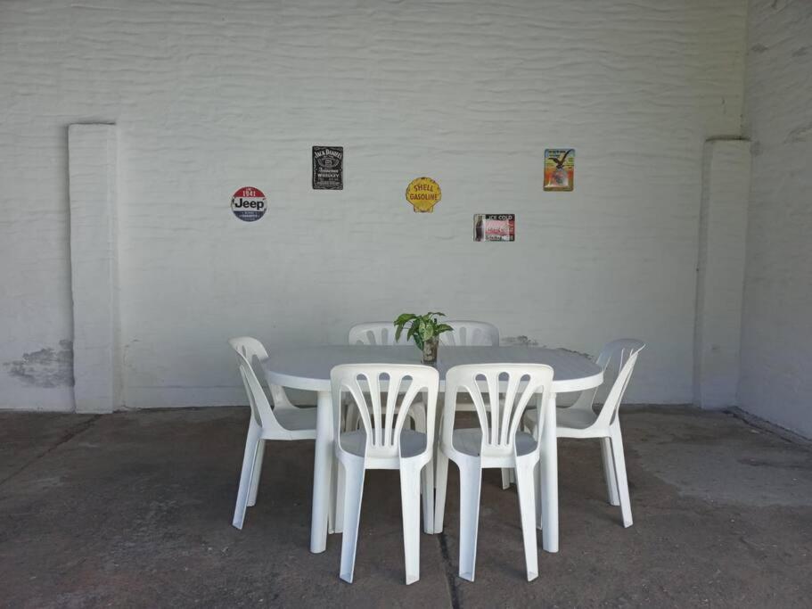 Casa Frente Parque Guillermina