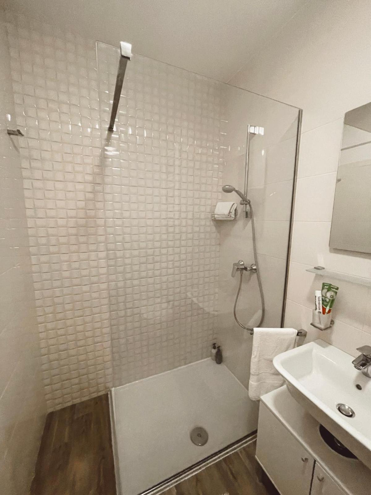 Vista City Apartment photo 5