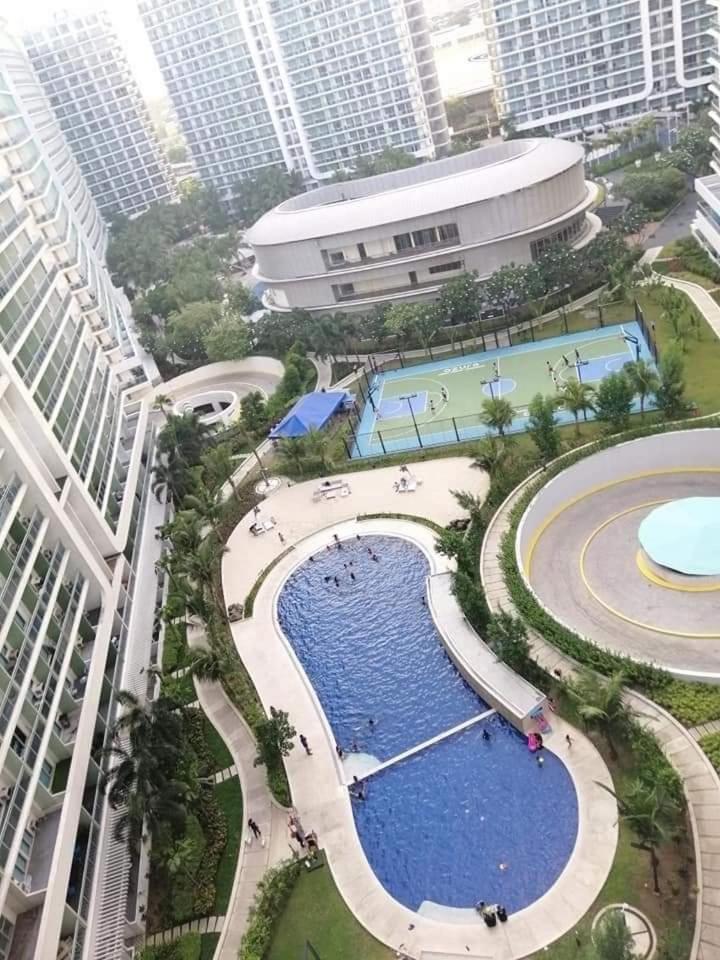 Azure Residences by Van Florendo