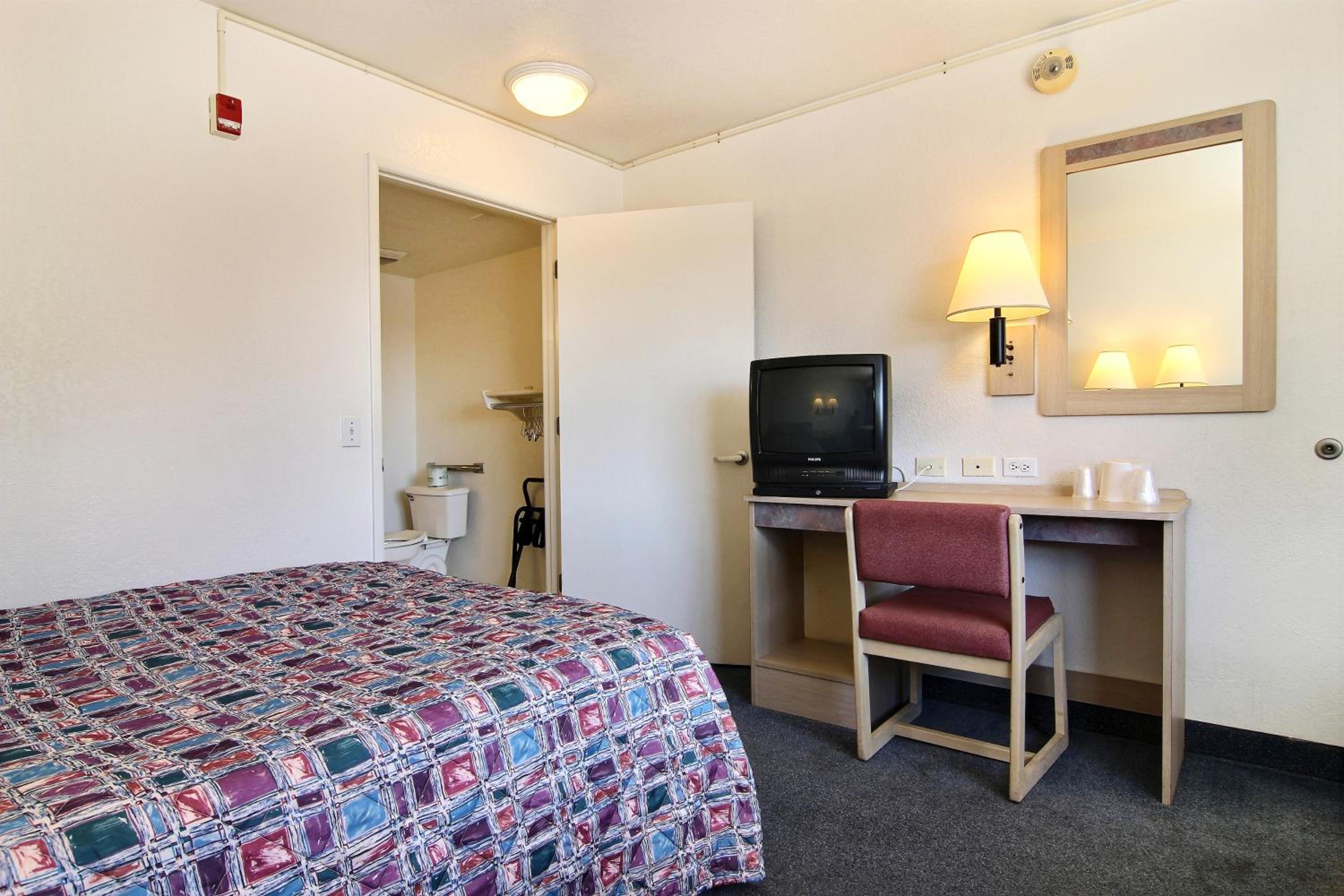 Motel 6-Santa Rosa, NM
