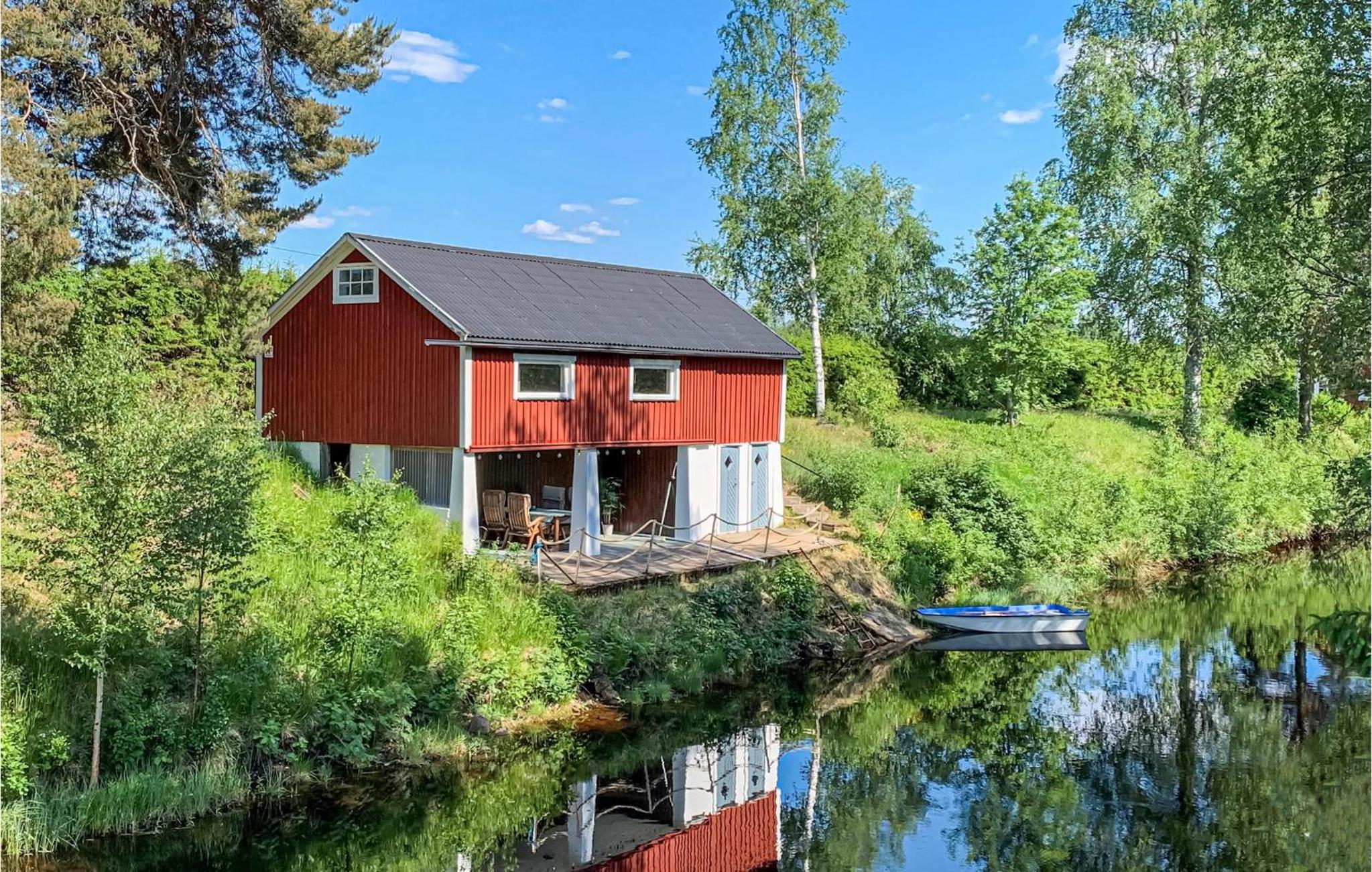 Cozy Home In Torsby With House Sea View