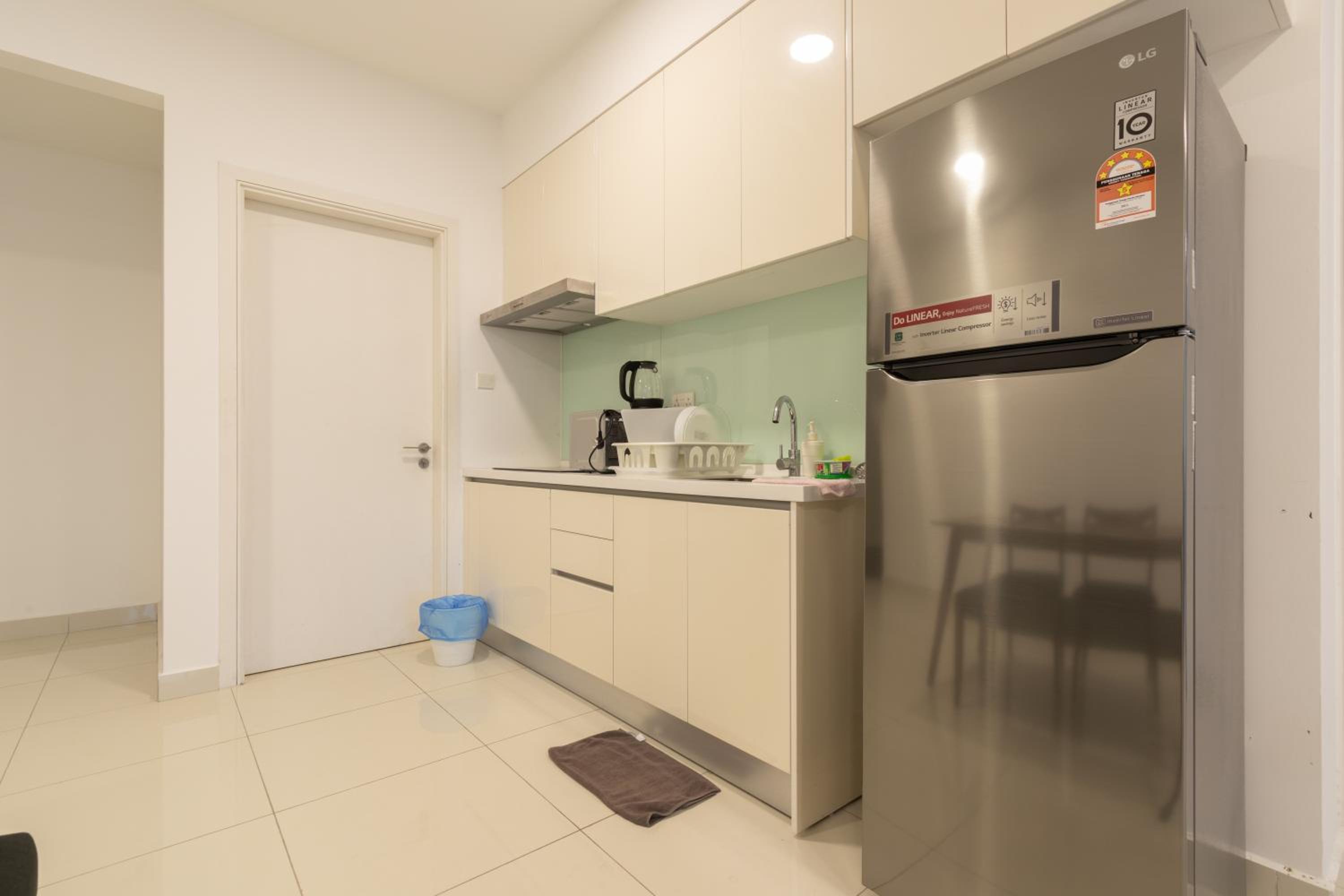 Teega Suites by RR JBcity photo 8