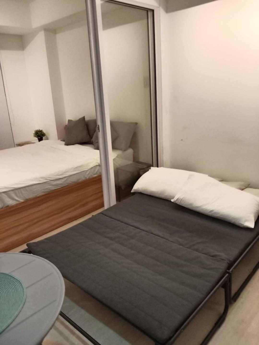 Azure Residences by Van Florendo
