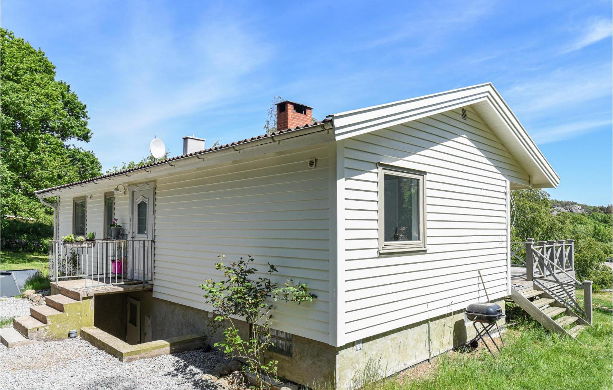 Awesome Home In Hjälteby With Wifi view 5