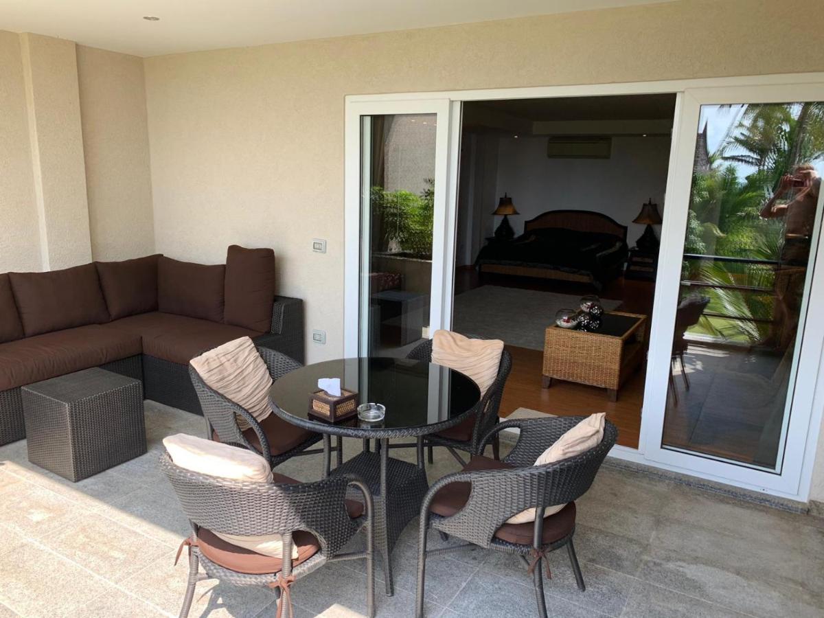 outdoor BBQ area
