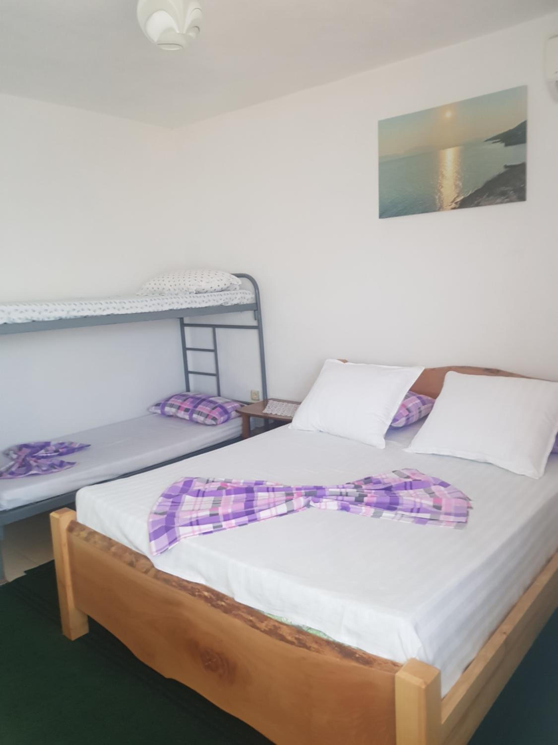 ROOMS balani