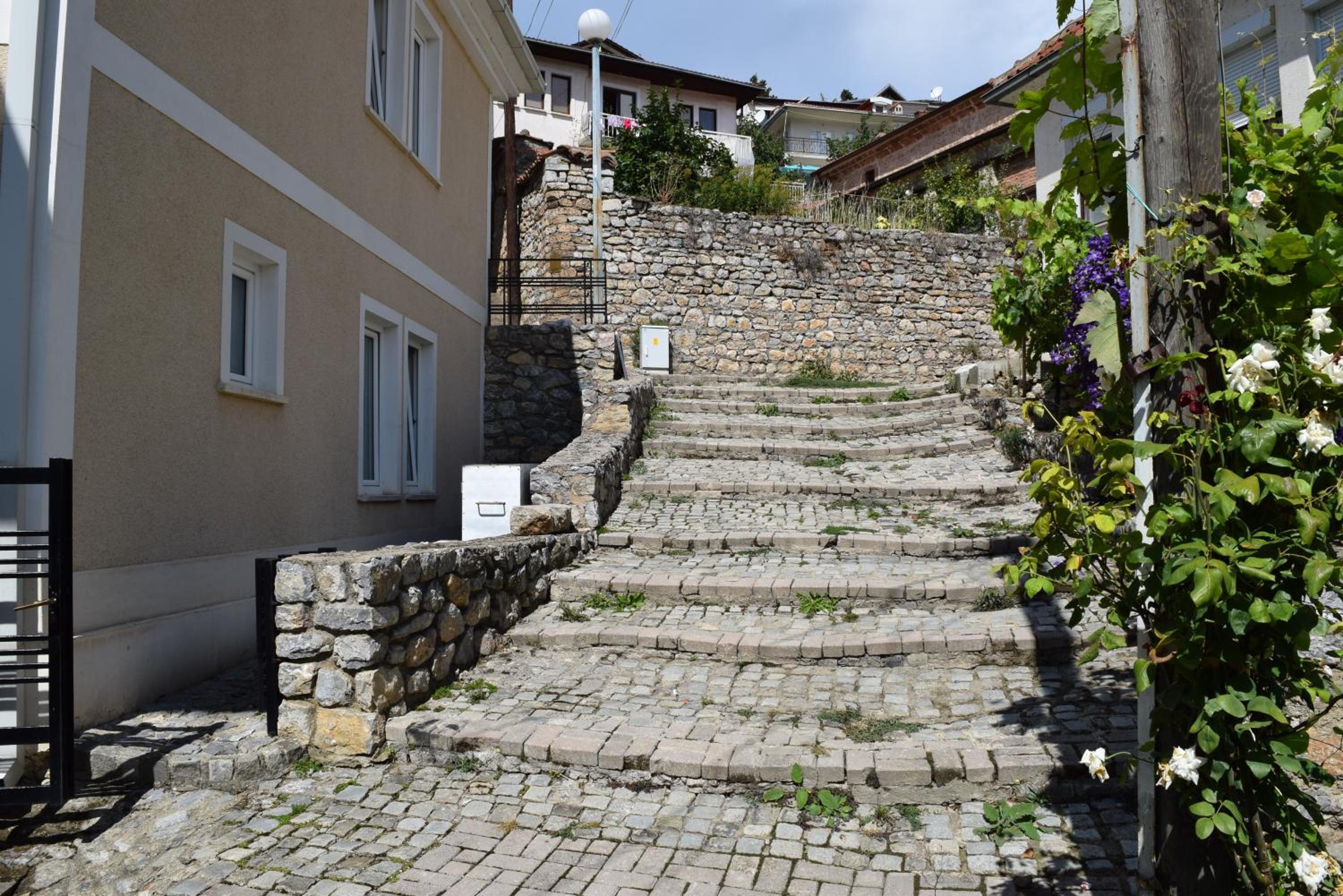 Apartment and Studio Damjan view 3