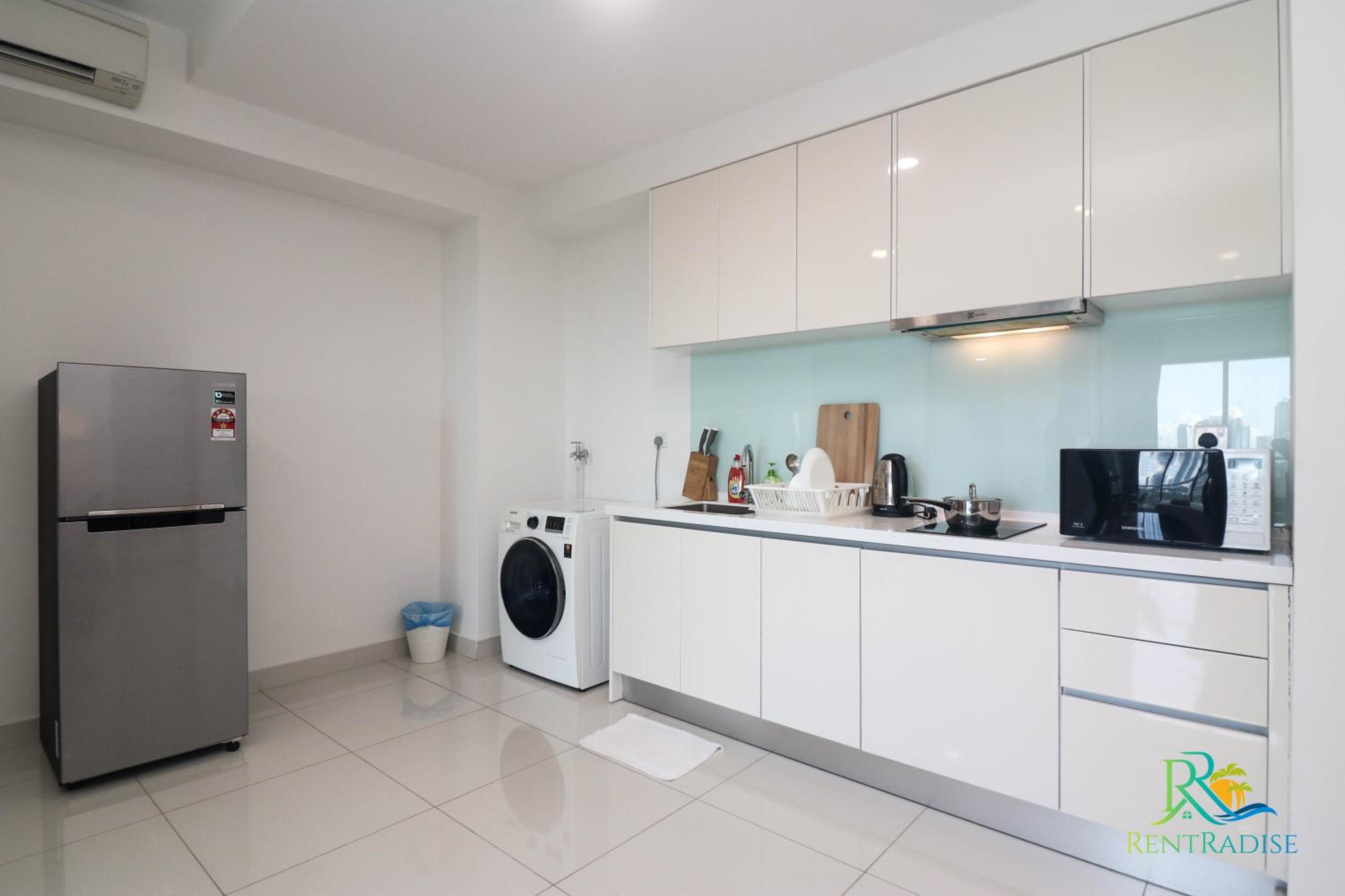 Teega Suites by RR JBcity