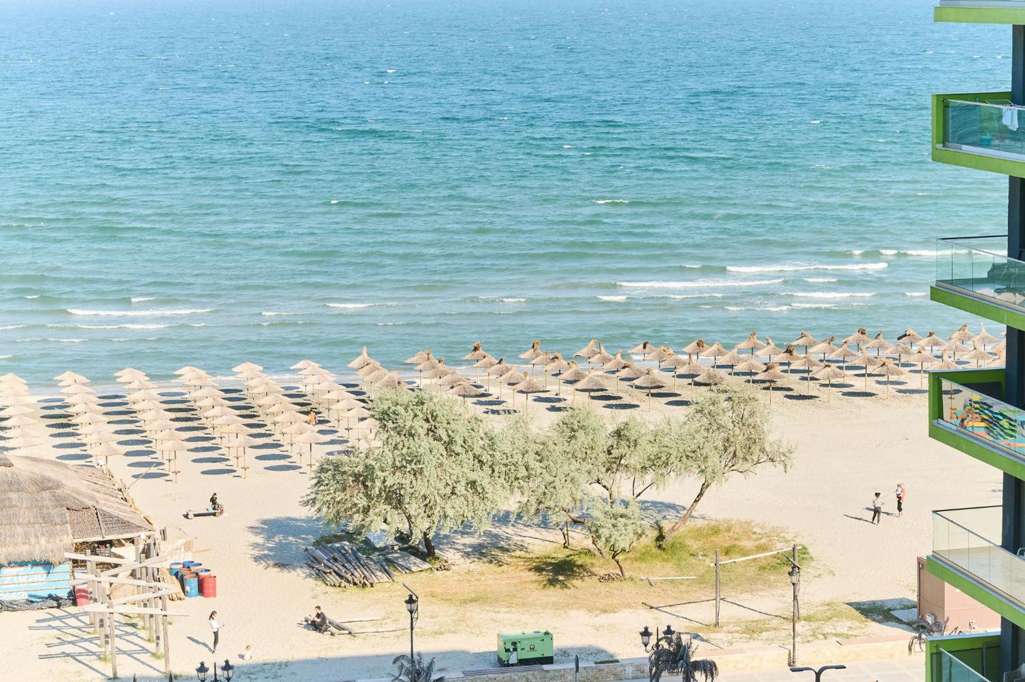 Cermar Apartment- Spa n Pool beach resort- parking view 4