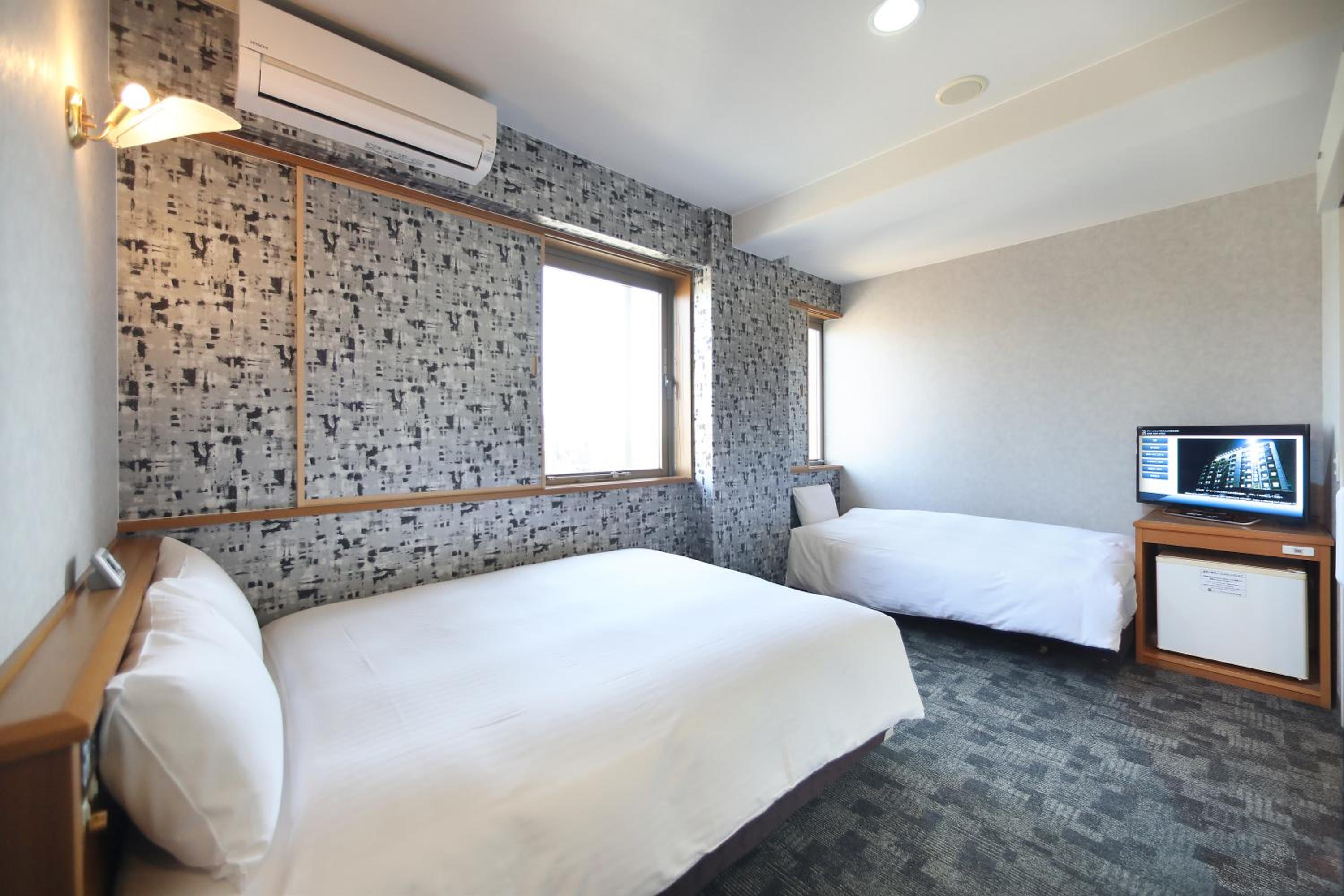 Green Rich Hotel Aso Kumamoto Airport (Artificial hot spring Futamata Yunohana)