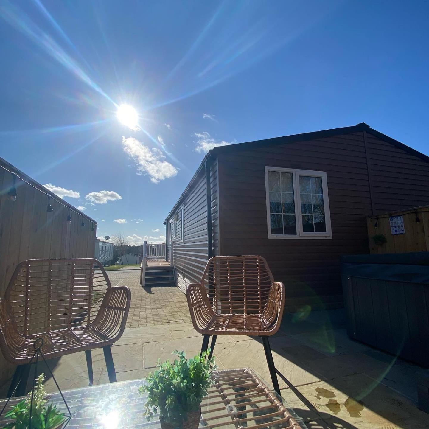 Aintree Lodge - Hot Tub - Northumberland view 4