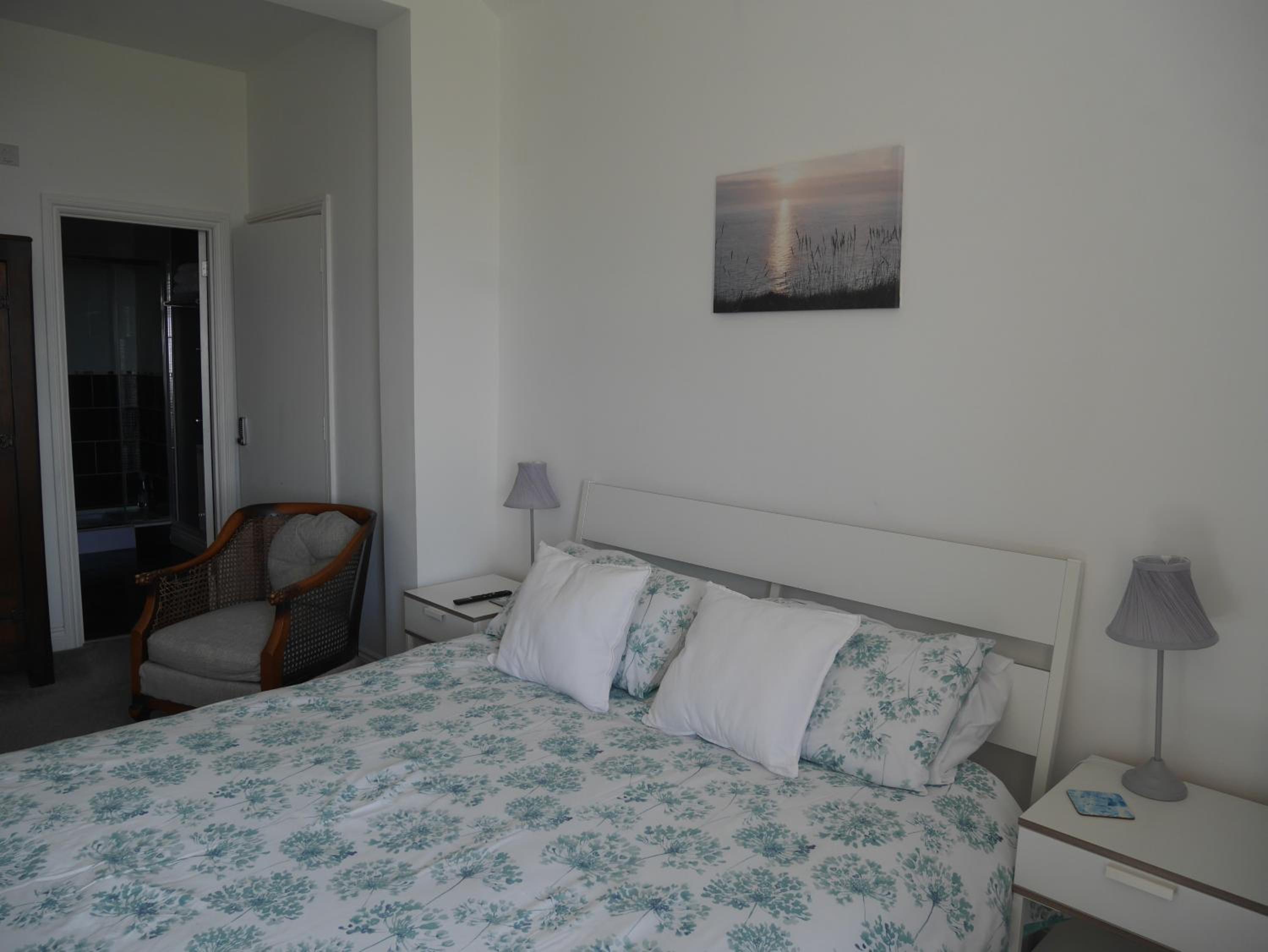 Lloyds Cottage, photo 16