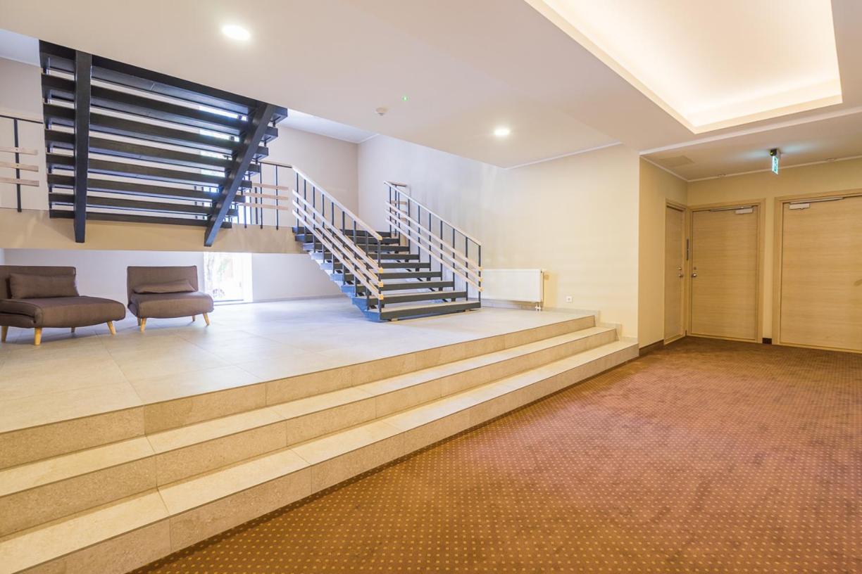 Lovely Aisa Studio | Balcony