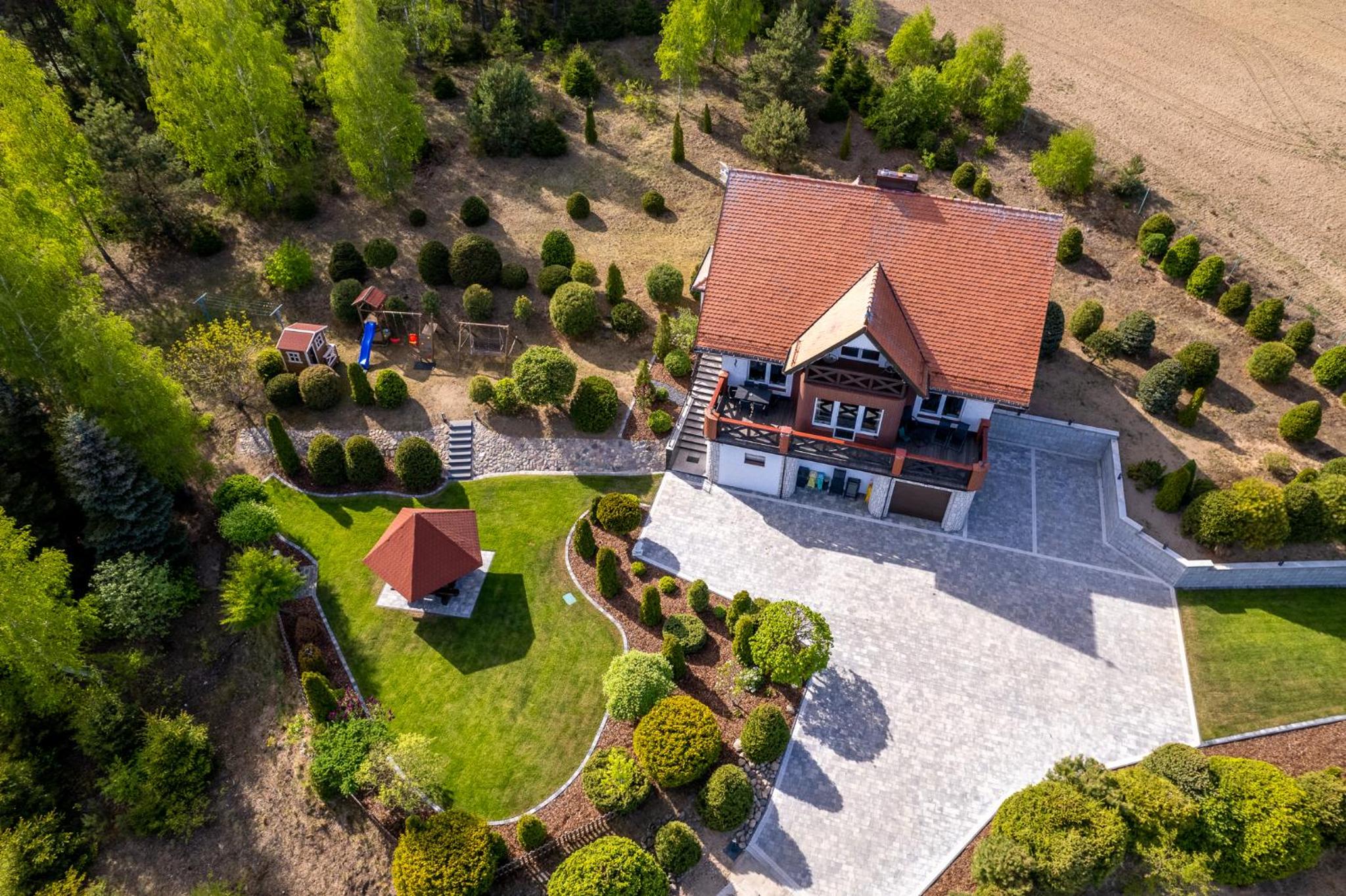 Dom na wzgórzu z widokiem na jezioro z balią i sauną view 3