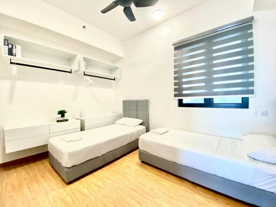 Beacon Executive Suites #Elegant #SkyPool #Georgetown #4pax #2BR 2bath #1Queen 2Single #Quality well maintained #Private superhost photo 8