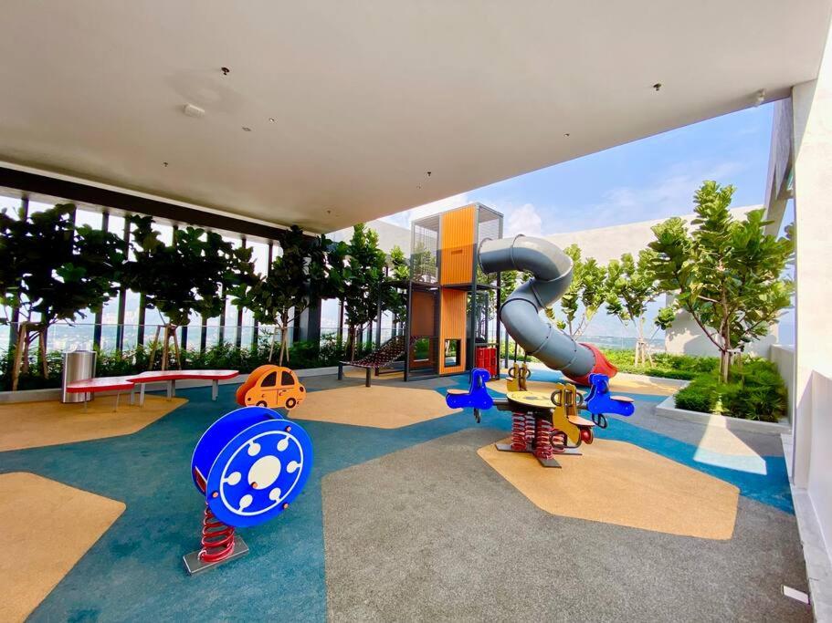 Beacon Executive Suites #Elegant #SkyPool #Georgetown #4pax #2BR 2bath #1Queen 2Single #Quality well maintained #Private superhost photo 2