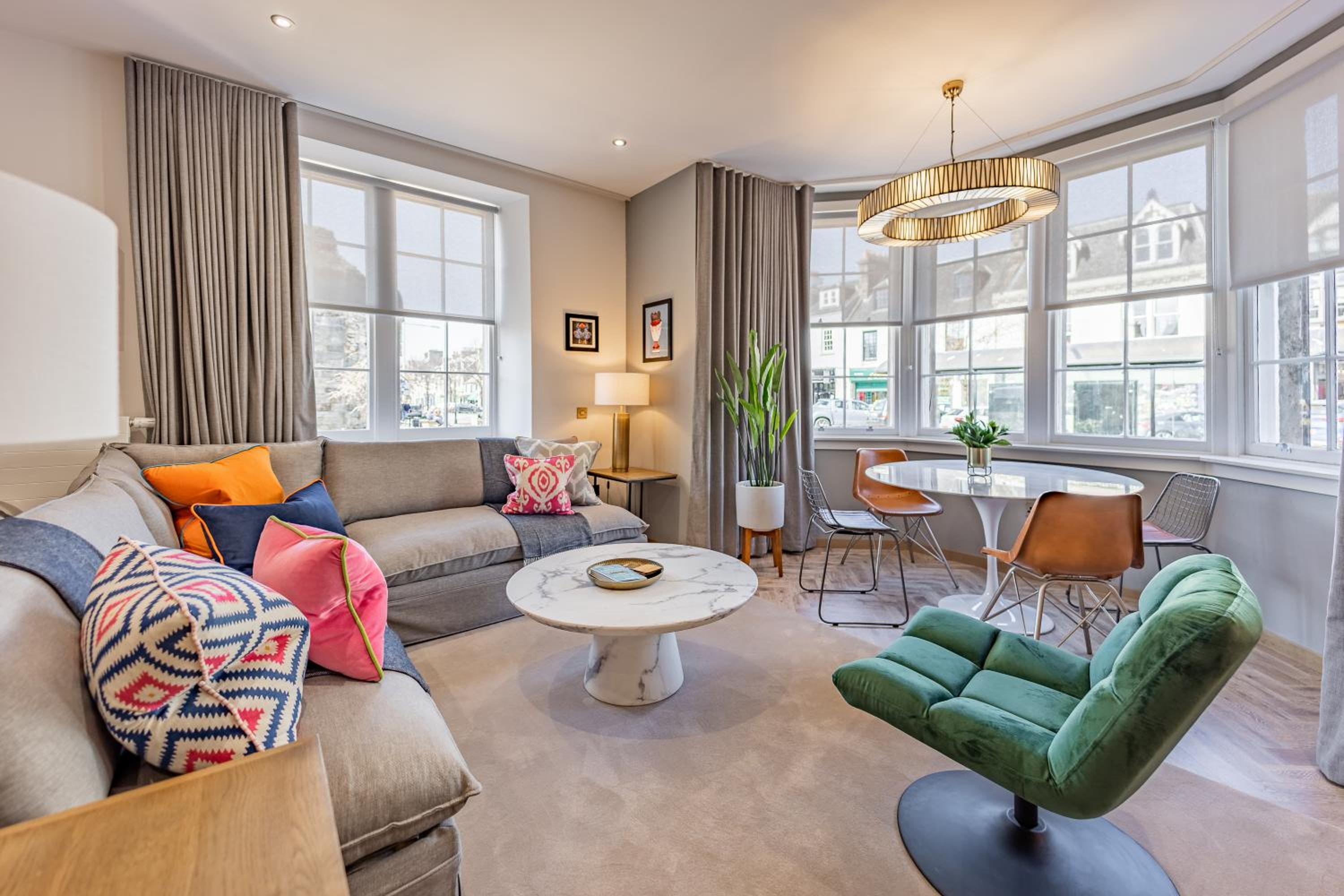 No1 Apartments St Andrews - South Street view 2