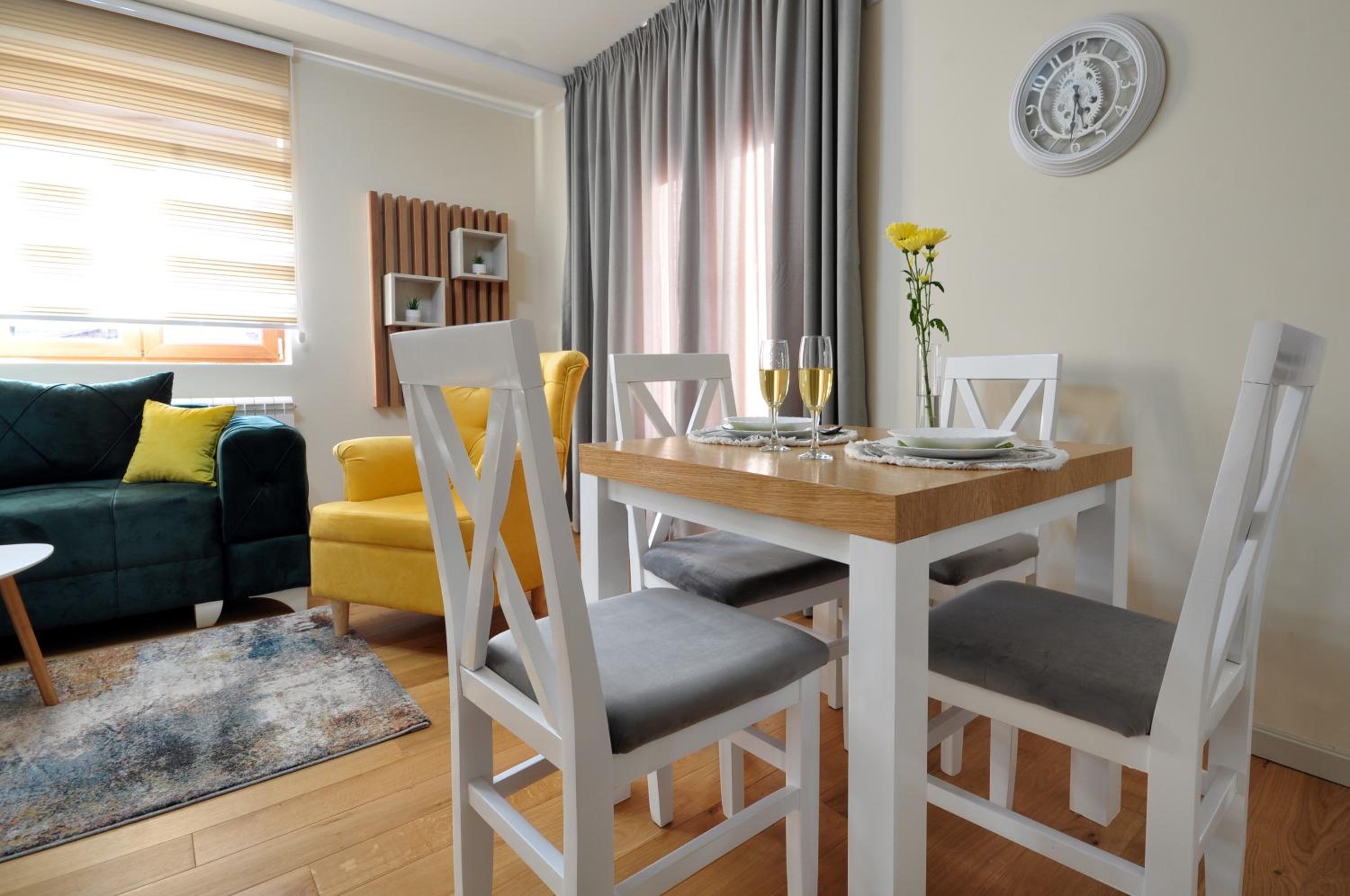 Apartman Antic 1 view 5