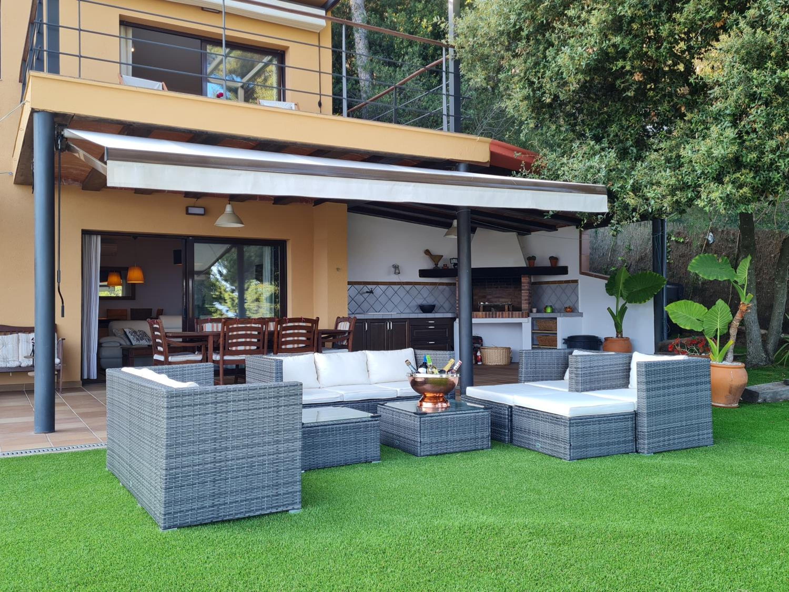 VILLA LA CALA with swimming pool & sea view, 10 min walk from the sea view 3