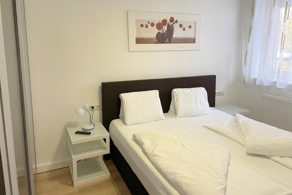 Areit Apartments - Low Budget