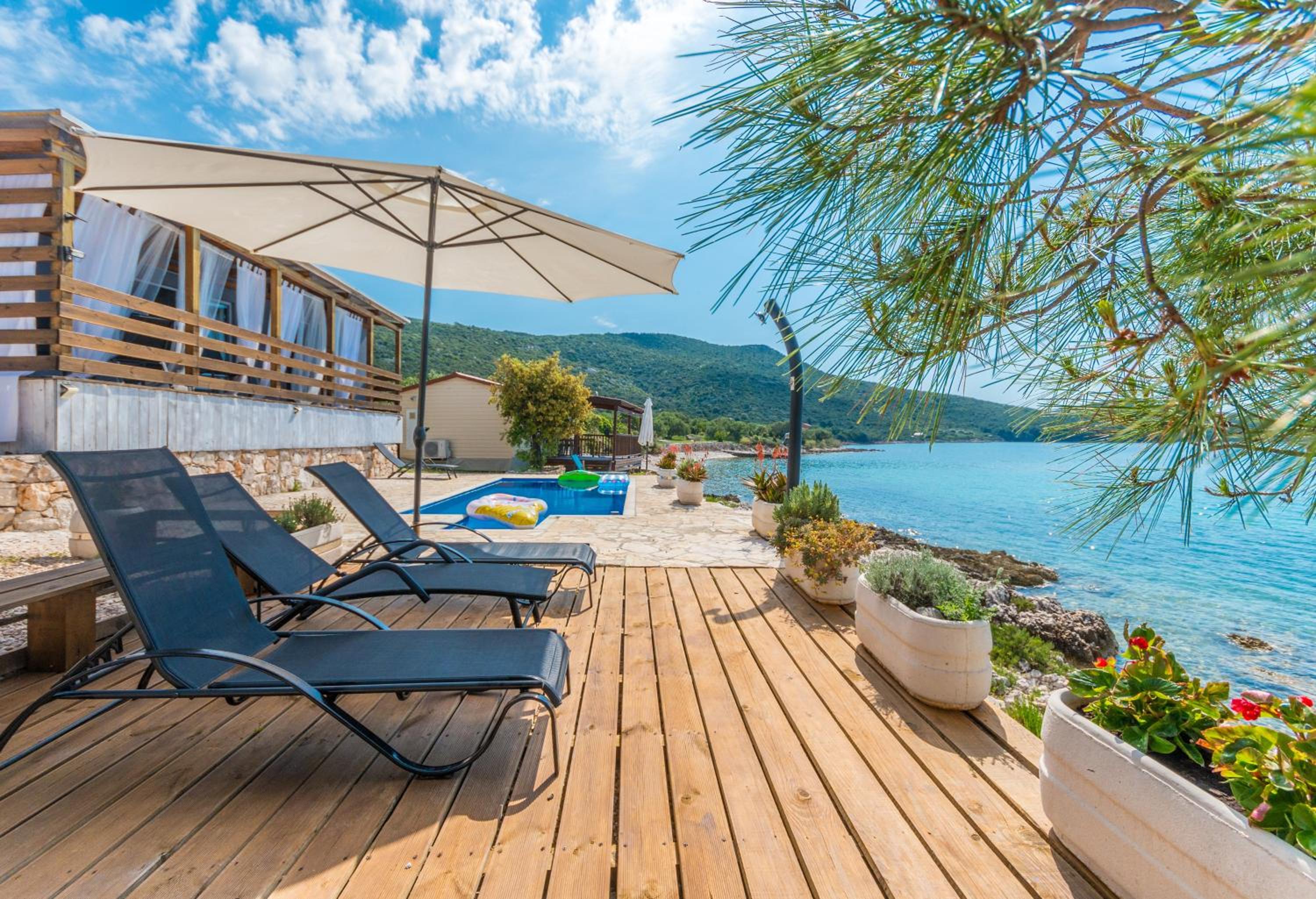 Bungalows with pool Dream of Kornati view 3