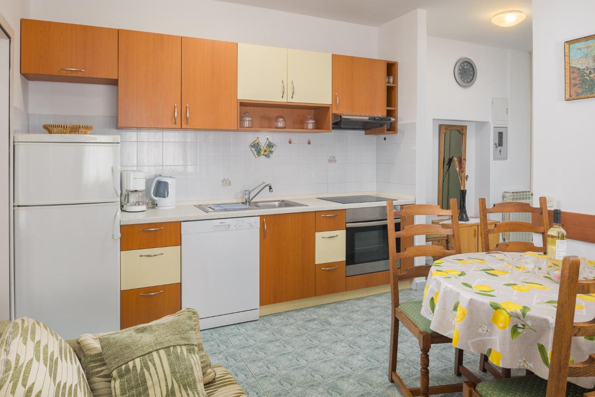 Apartment Korelic Green Garden view 2