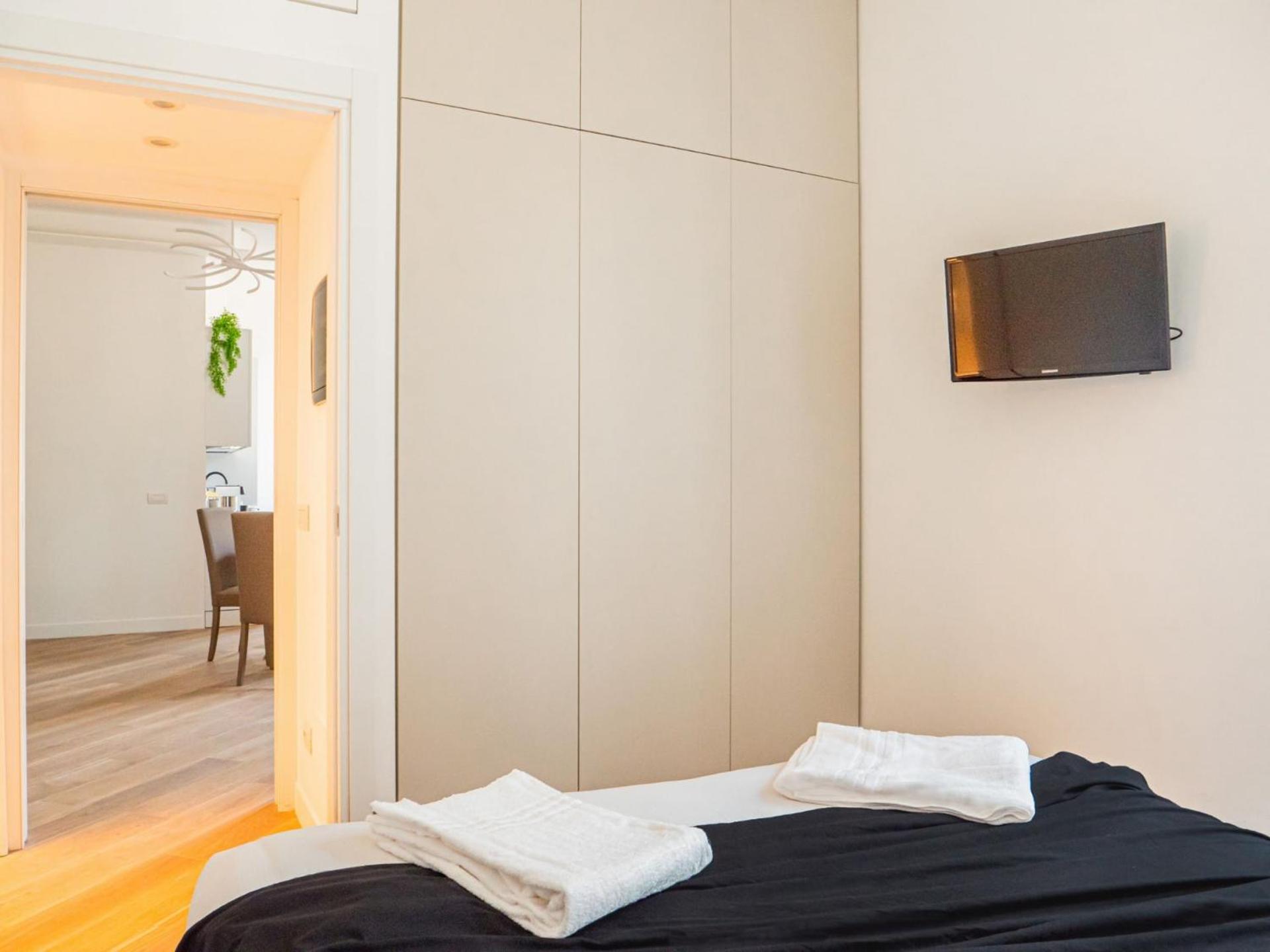 The Best Rent - Duomo deluxe two-bedroom apartment photo 5
