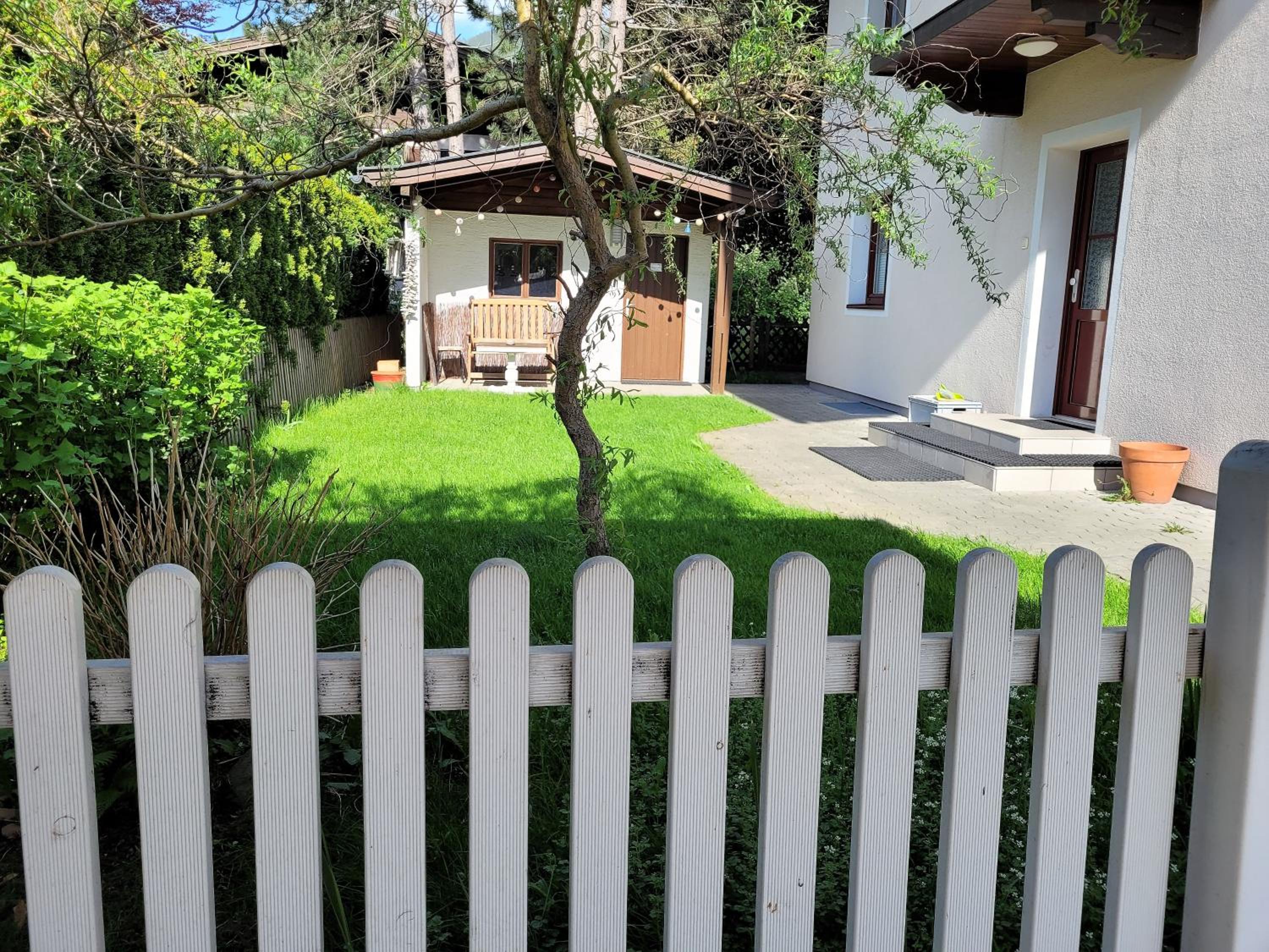 The Steinbock Lodge with garden and bbq