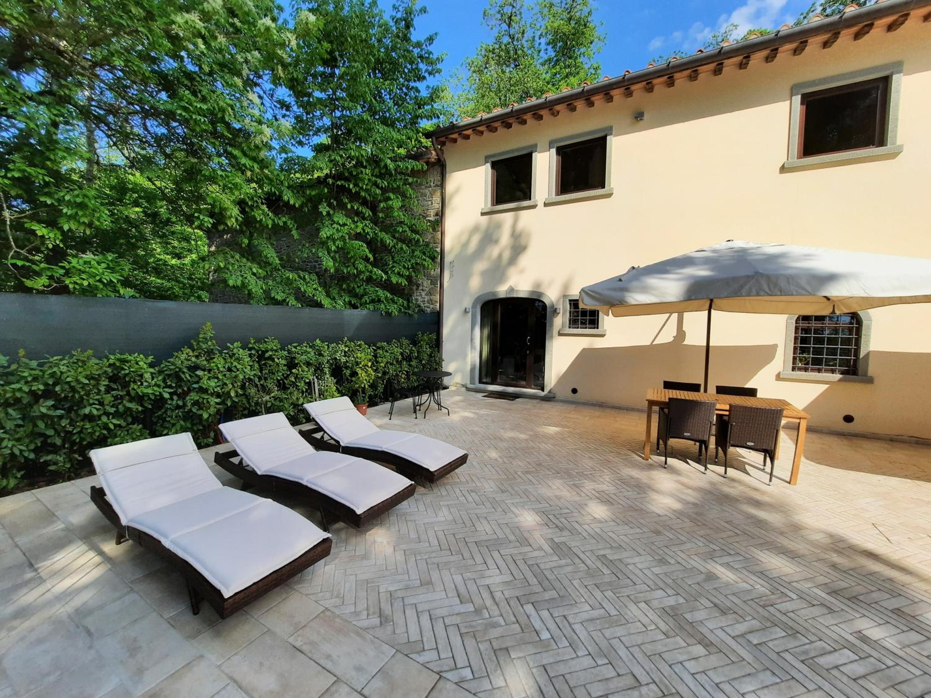 Photo 42