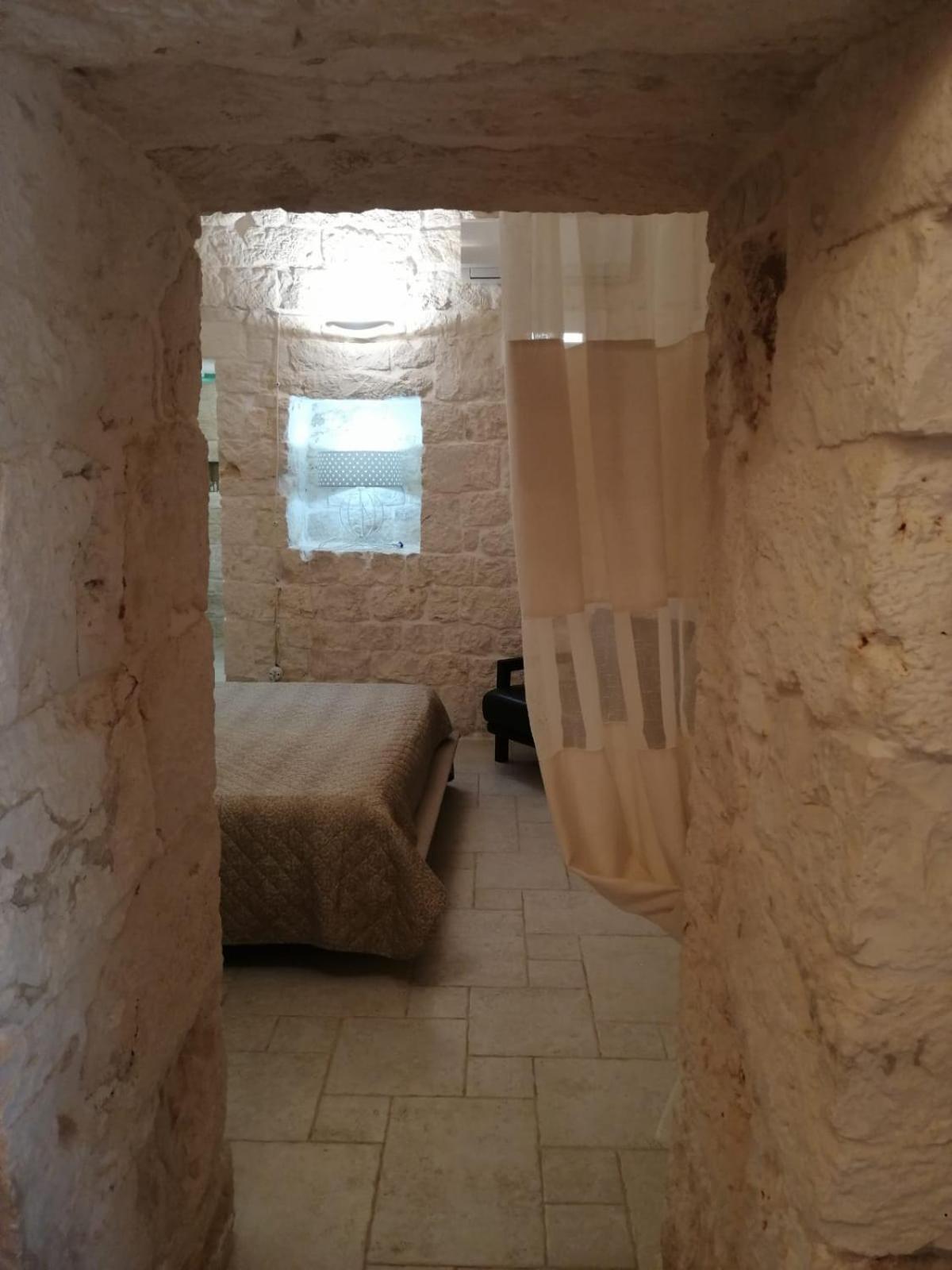 Photo 48