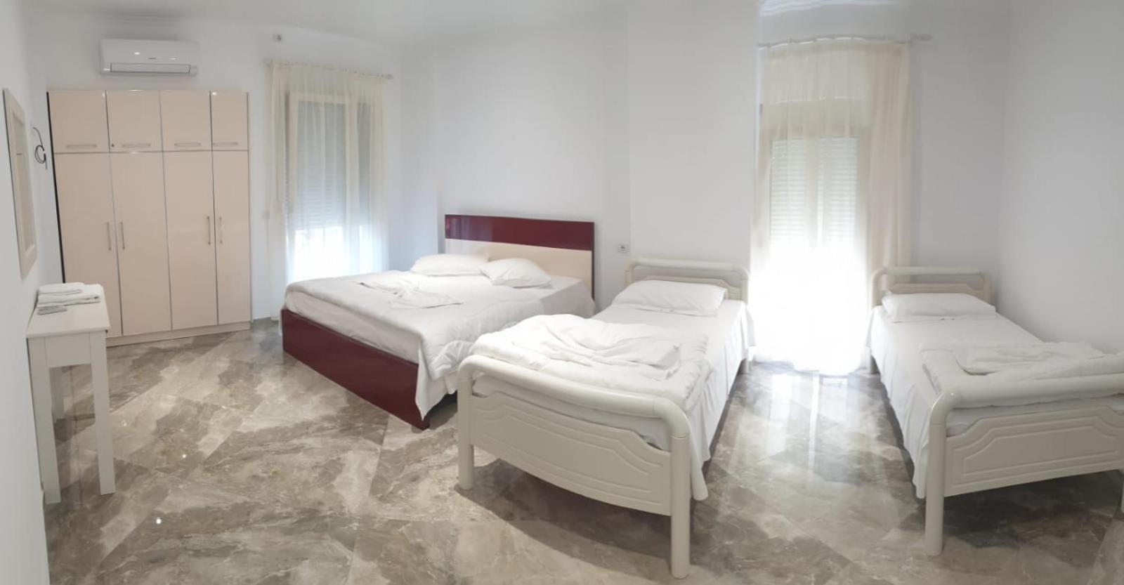 Vila Tirona