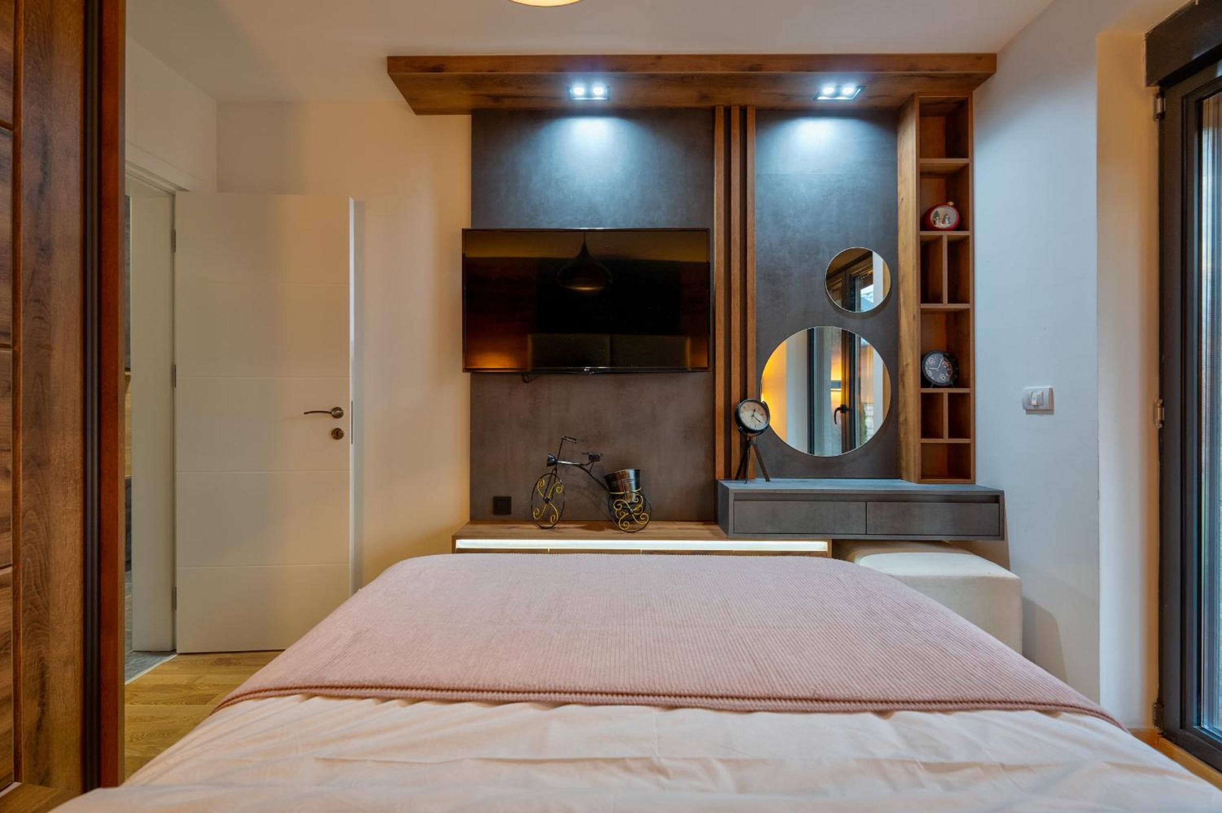 Andrijana Home
