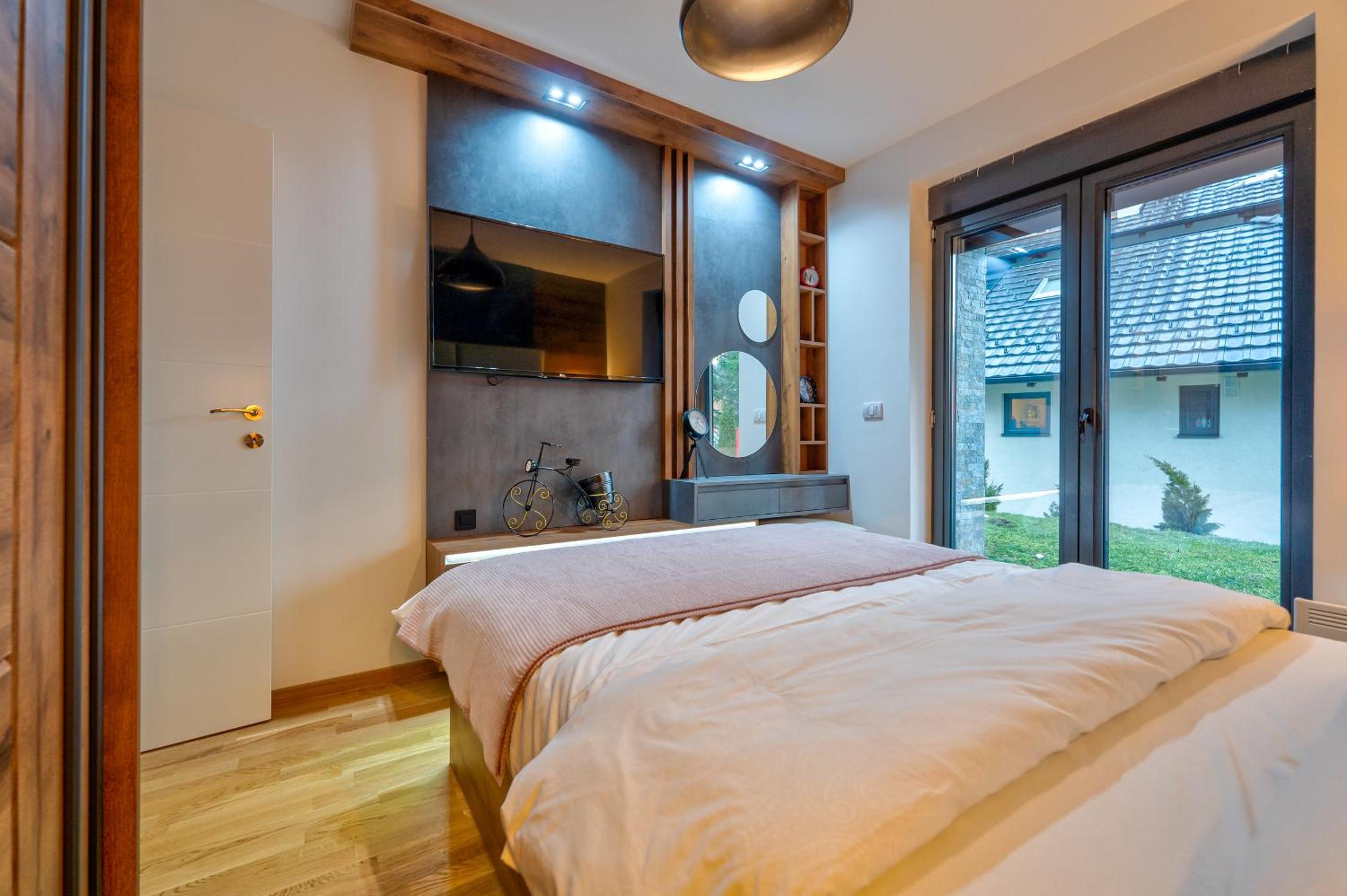 Andrijana Home