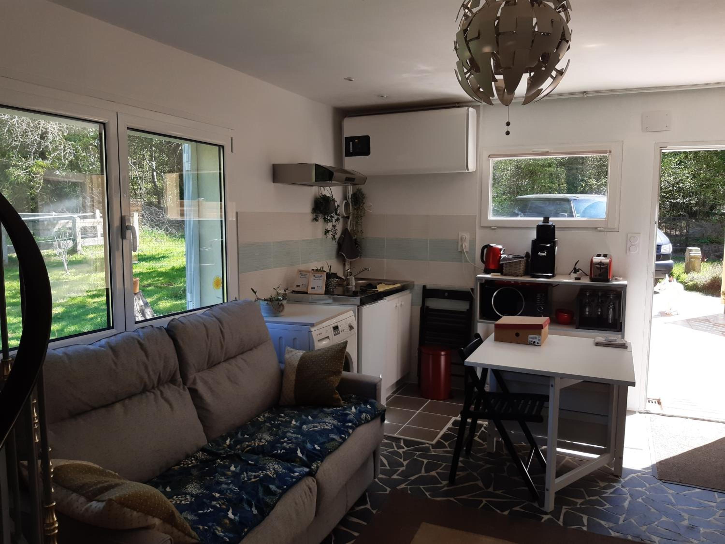 Appartement en lisière de forêt avec étang
