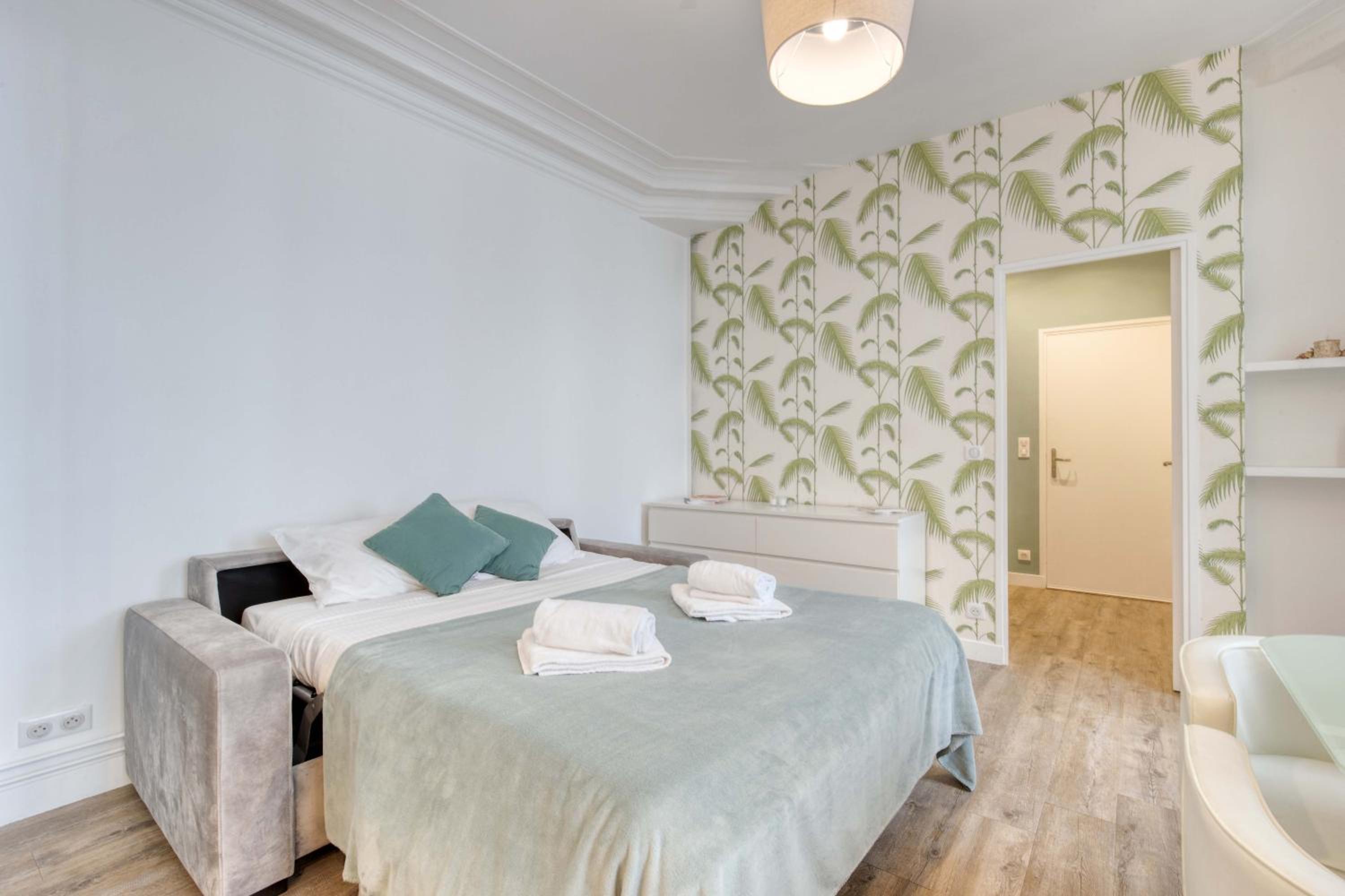 New & Design 1bd Flat in the Heart of le Marais