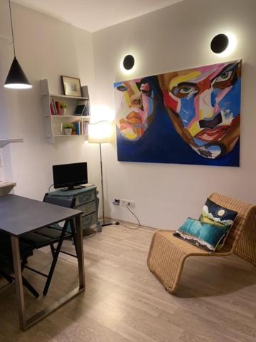 Artist apartment centro storico