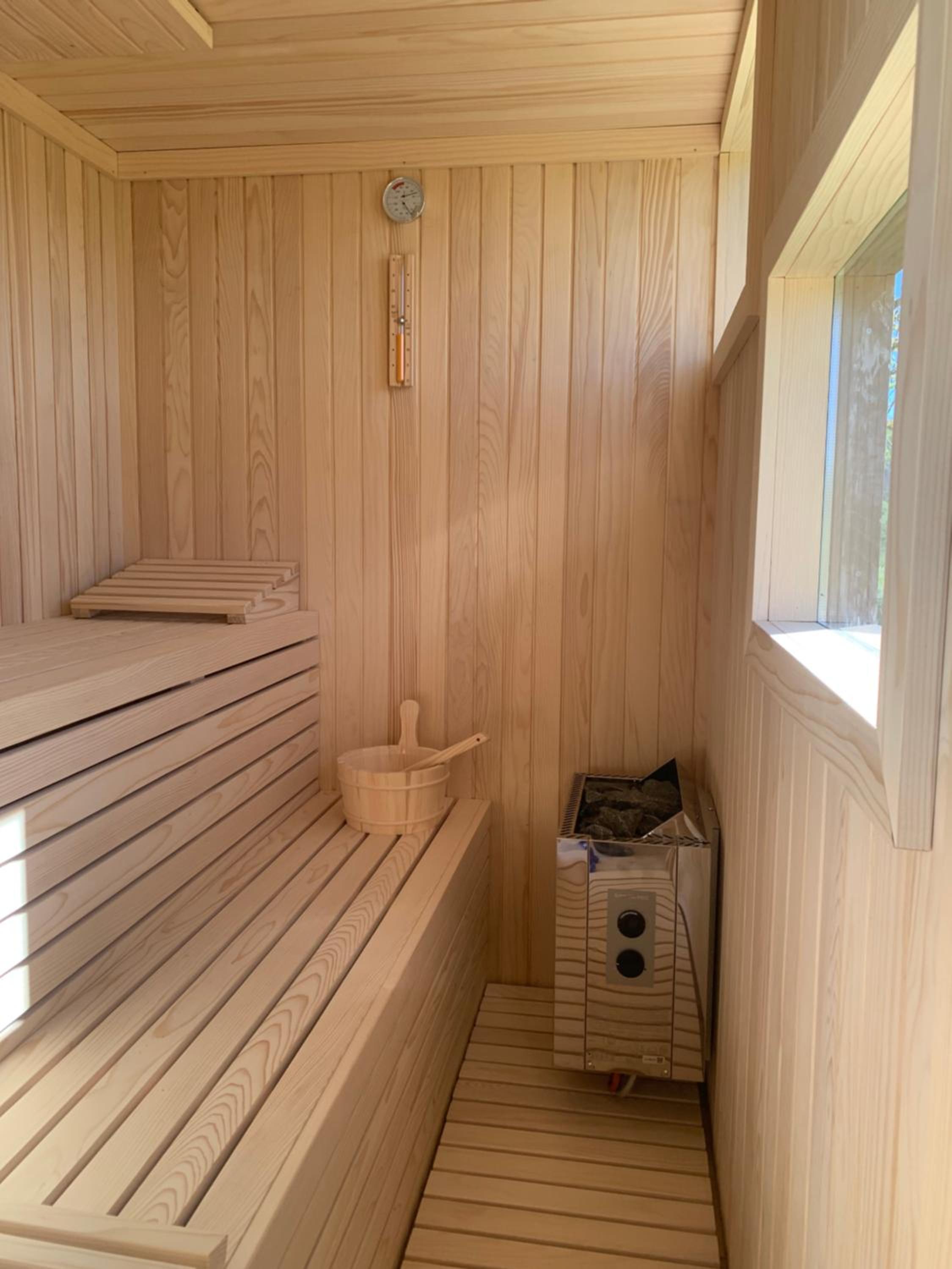 V's place - wooden house with heated pool and outdoor sauna view 2
