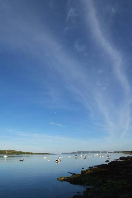 Ancaire Cottage Kilbronogue. Schull view 3