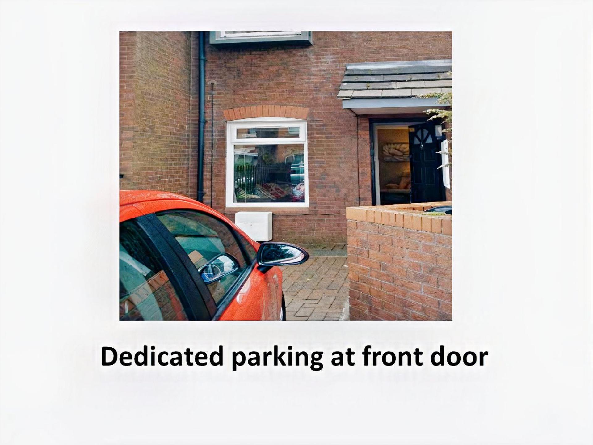 Great Location - City Centre - Parking - 4 Beds - 2 Bedrooms view 4