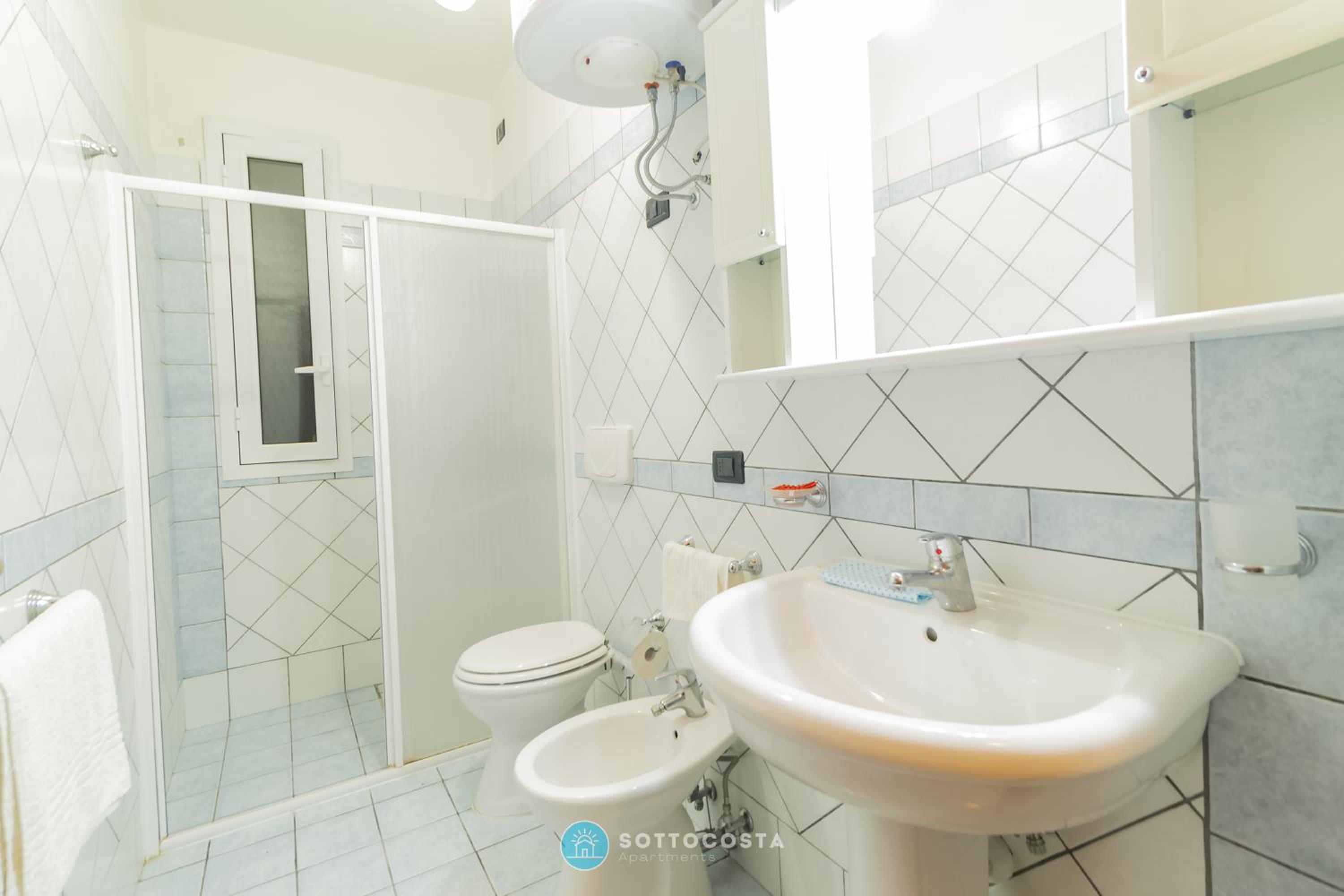ATENA FLAT - TORRE DELL'ORSO photo 2