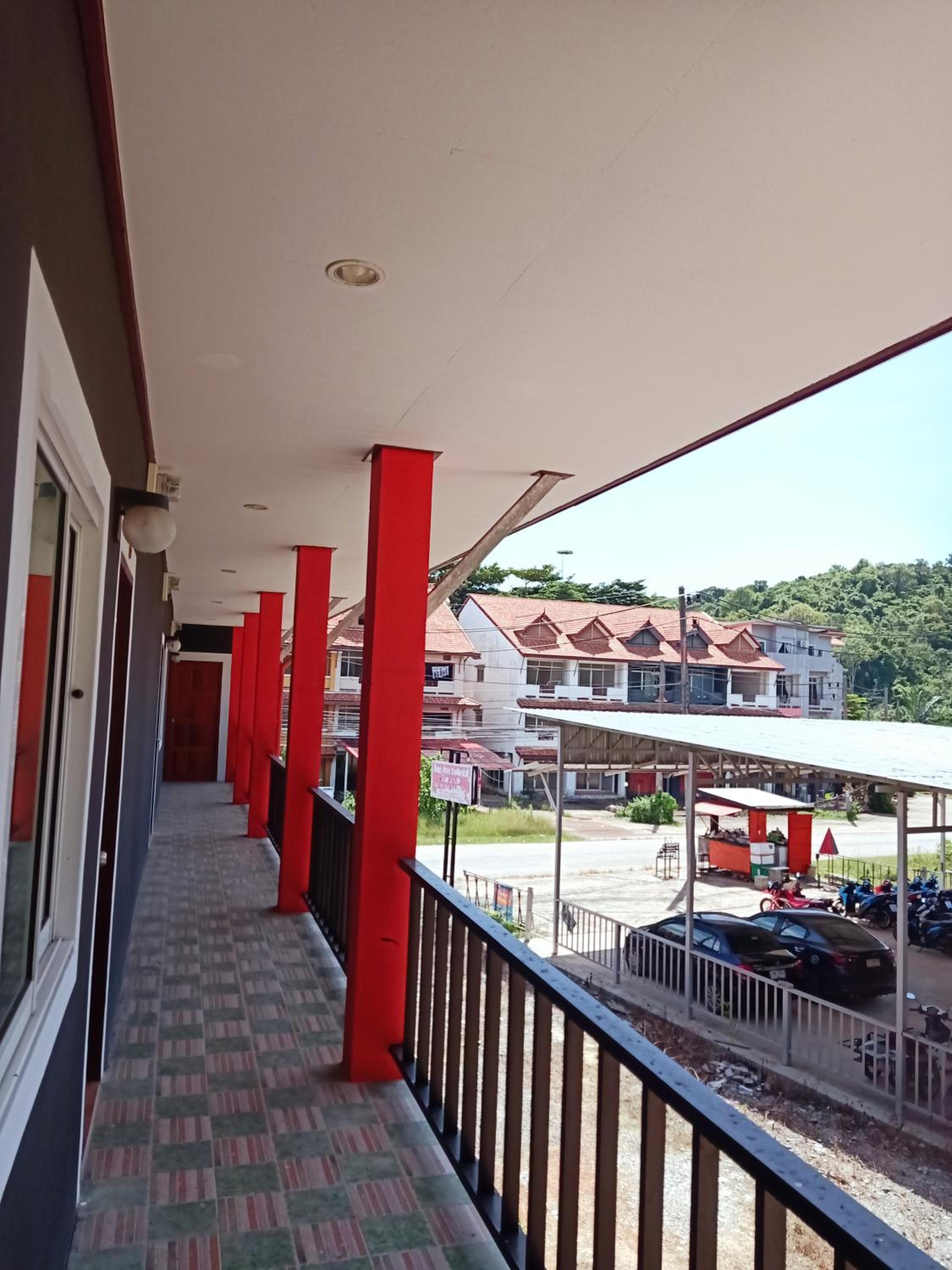 balcony