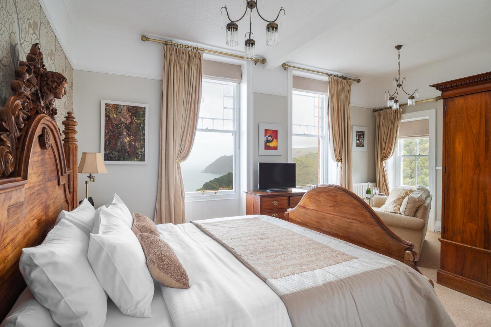 Lynton Vacations - Highcliffe House - Property Image 38